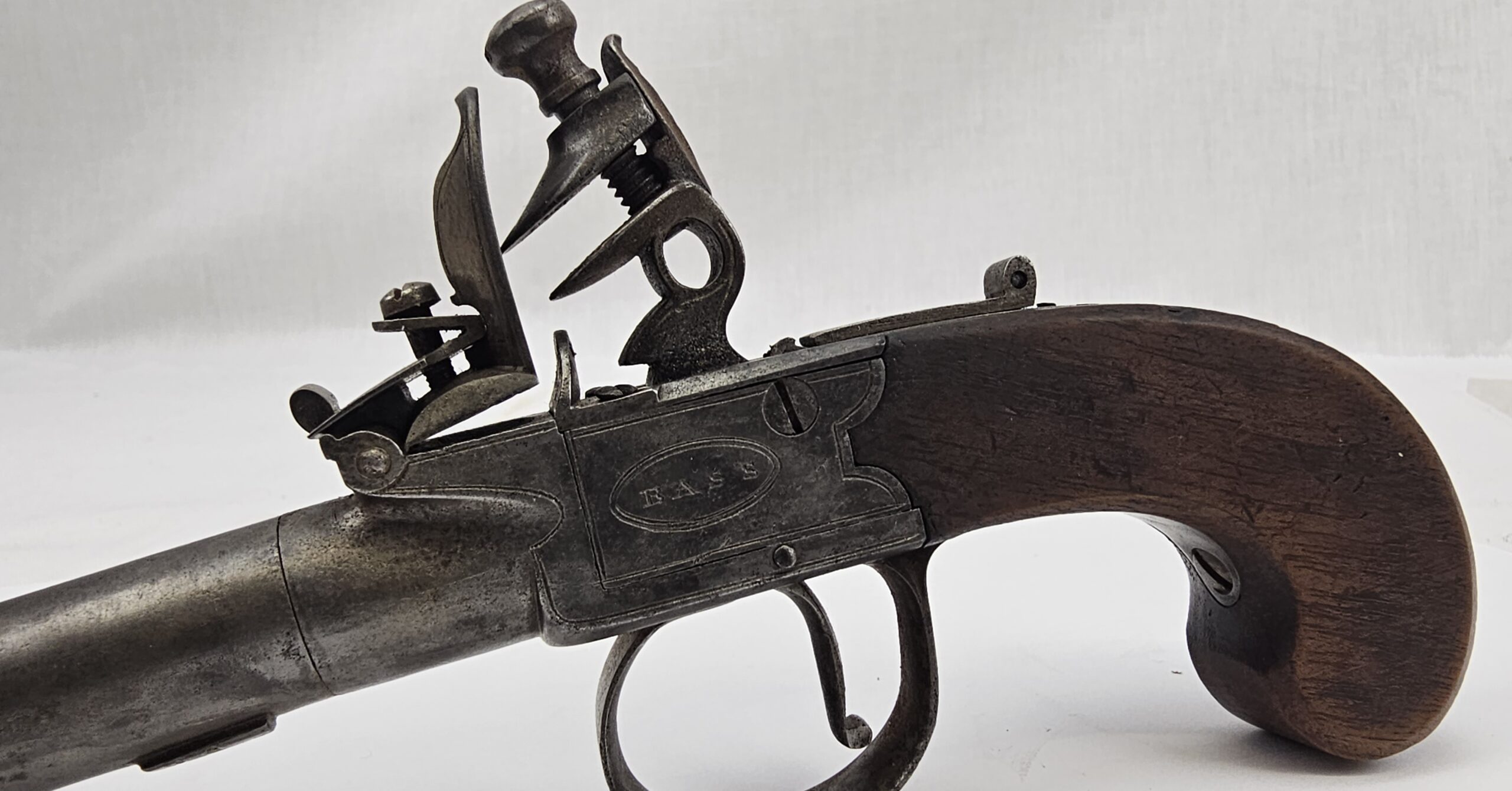 British Circa 1800 Boxlock Flintlock Pistol By Bass Of London - Image 3