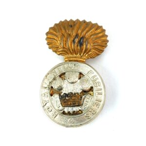 British, Original Royal Welch Fusiliers 2nd Pattern Bi-Metal Cap Badge, Brass Slide