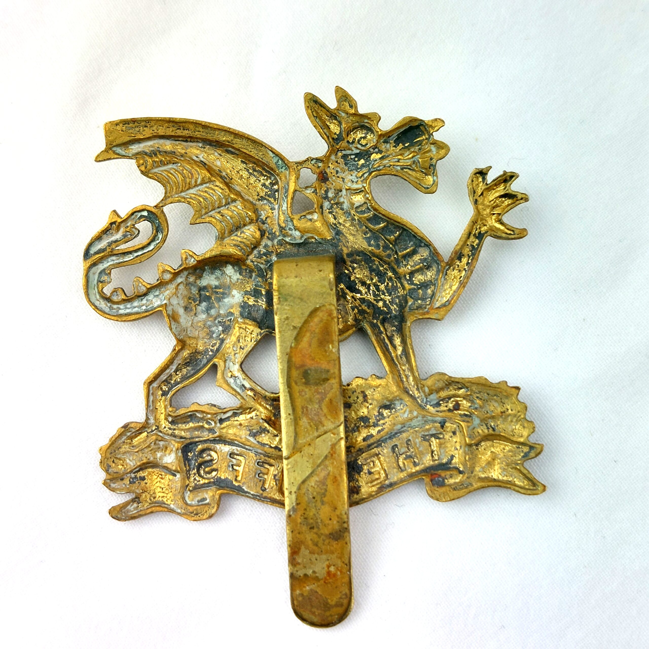 British, Original "The Buffs", Royal East Kent Regimental Brass Cap Badge - Image 2