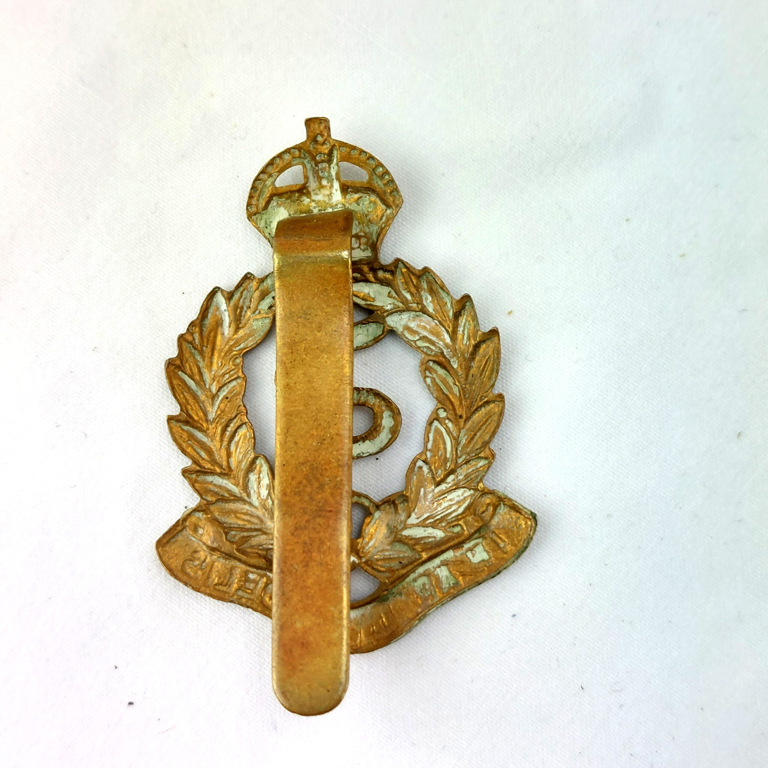 British, Royal Army Medical Corps (RAMC) - In Arduis Fidelis - Bi-Metal Cap Badge, Kings Crown, Brass Slider - Image 2