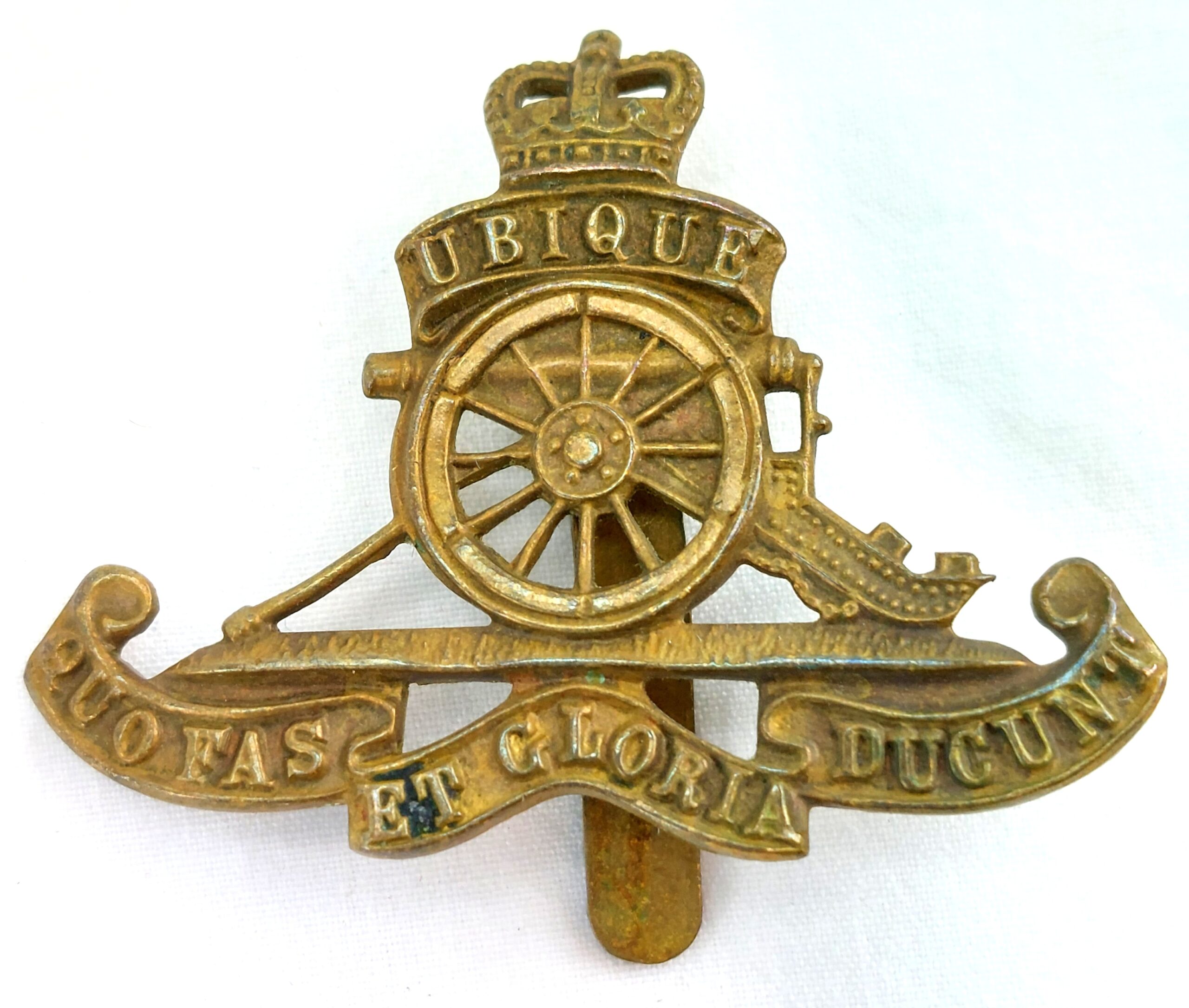 British, Royal Artillery Cap Badge with Queens Crown