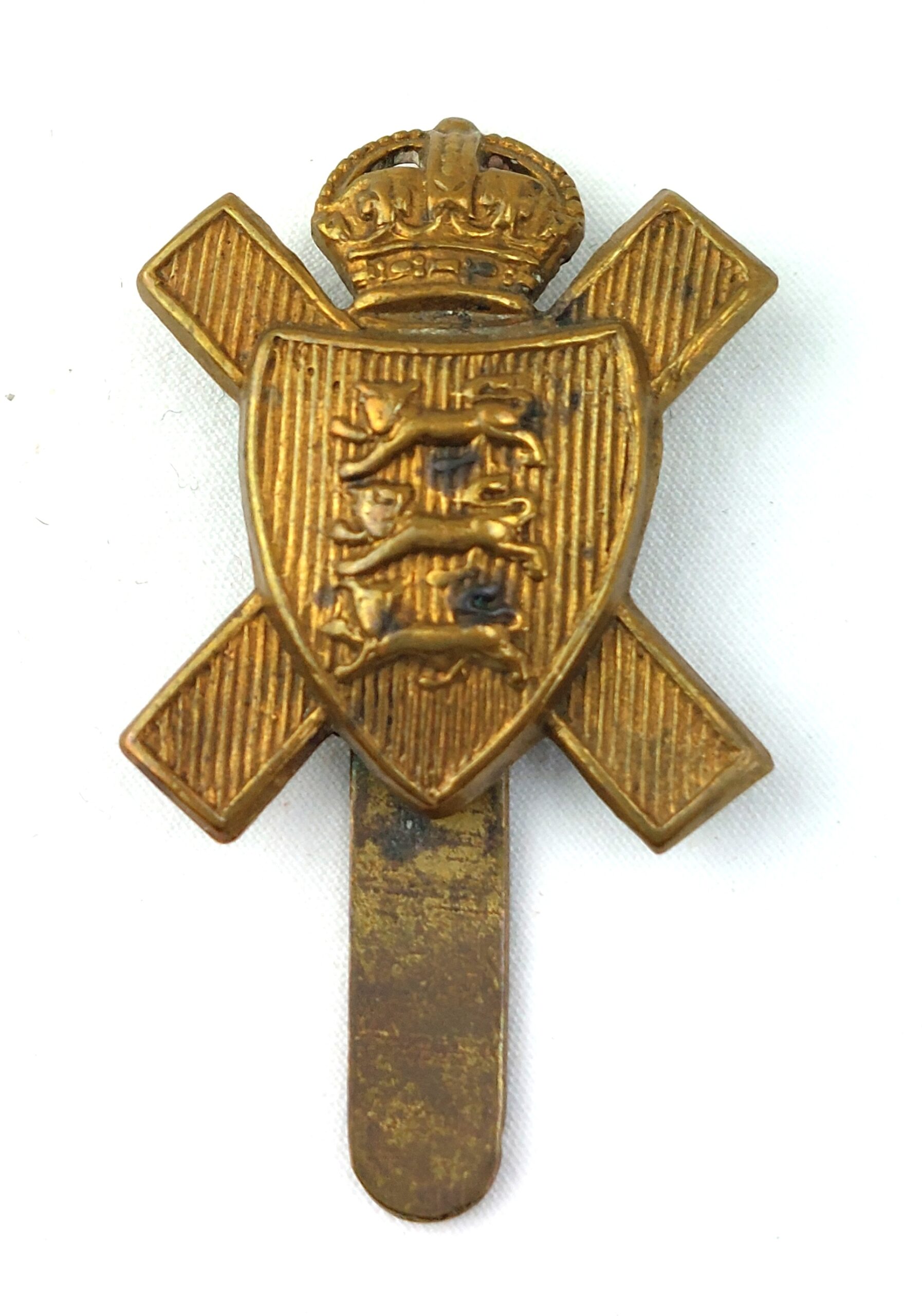 British, Royal Militia Island of Jersey (Original 11th Battalion The Hampshire Regiment) Cap Badge, Kings Crown