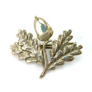 British, Original South Nottinghamshire Hussars Yeomanry Officers White Metal Cap Badge, 2 Lugs