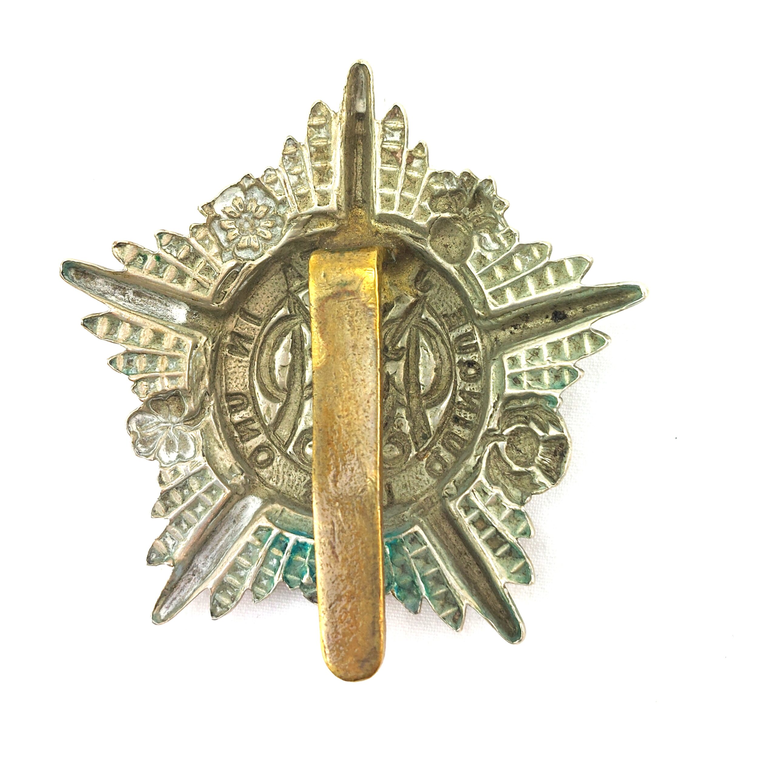 British, WW1, Original Guards Machine Gun Battalion (1916 Star-Type) White Metal Cap Badge, King's Crown, Brass Slide - Image 2