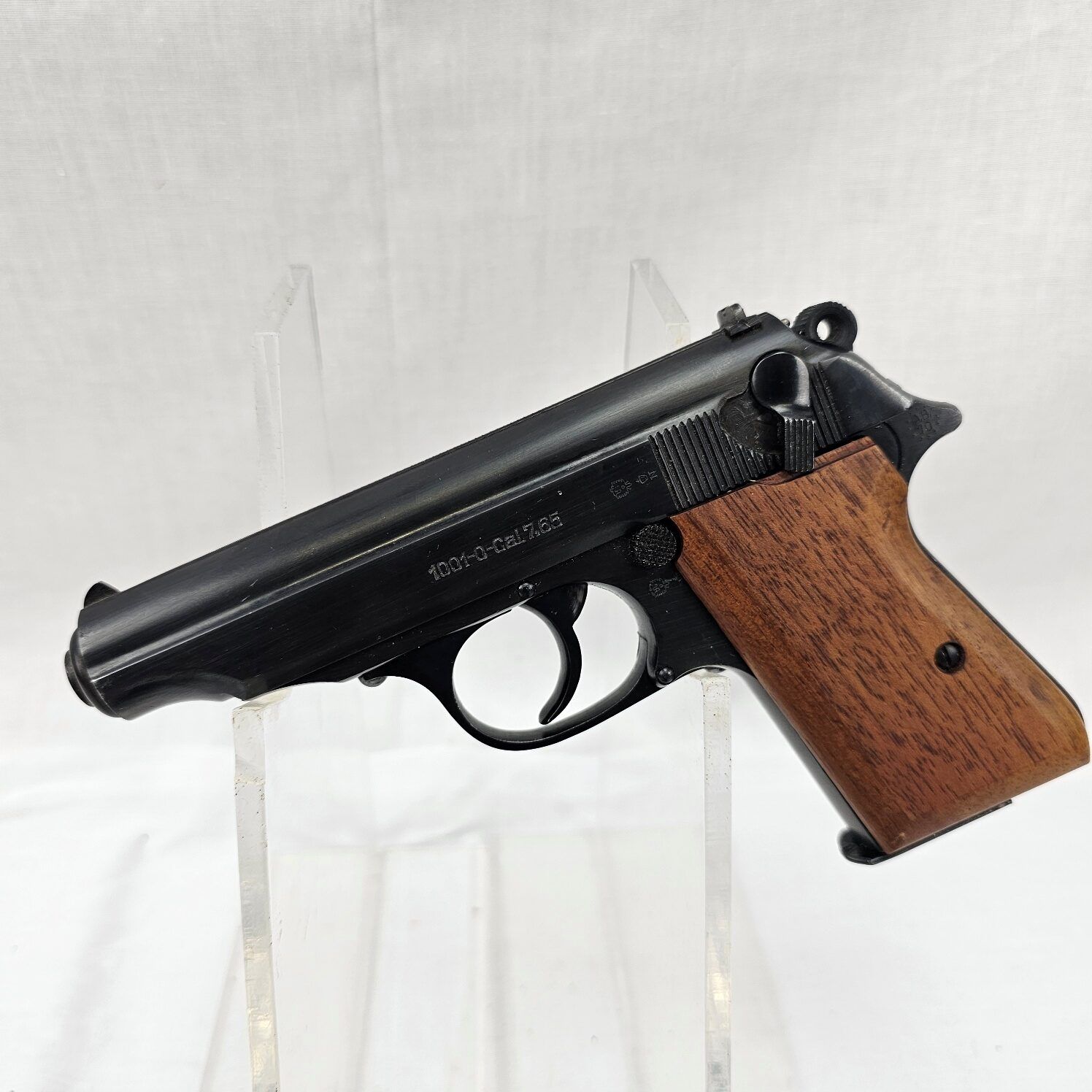 East Germany's Secret Walther Clone The Pistole 1001-0, Holster and spare Mag - Deactivated - Image 3