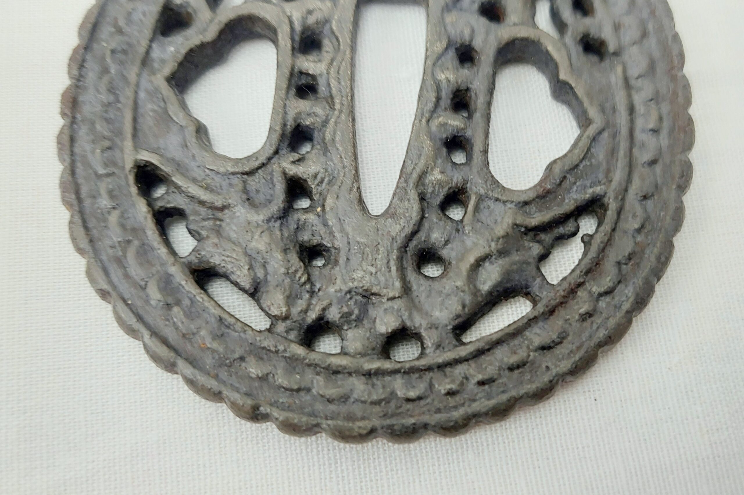 Excellent Edo Period Japanese Katana Steel Tsubu With Dragons - Image 4