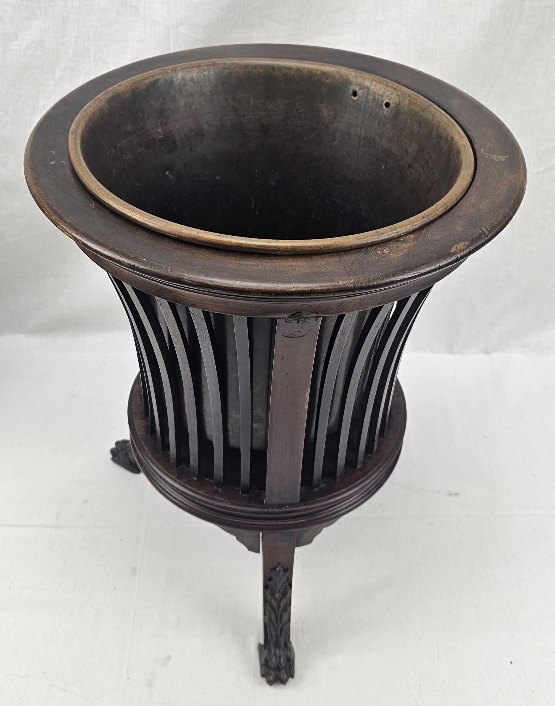 Fine Slatted Compact Georgian Mahogany Wine Cooler - Image 2