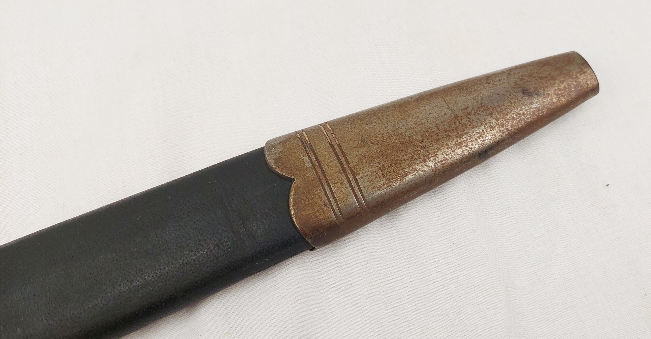 Royal Navy 1859 Pattern 2nd Type Cutlass And Scabbard - Image 2