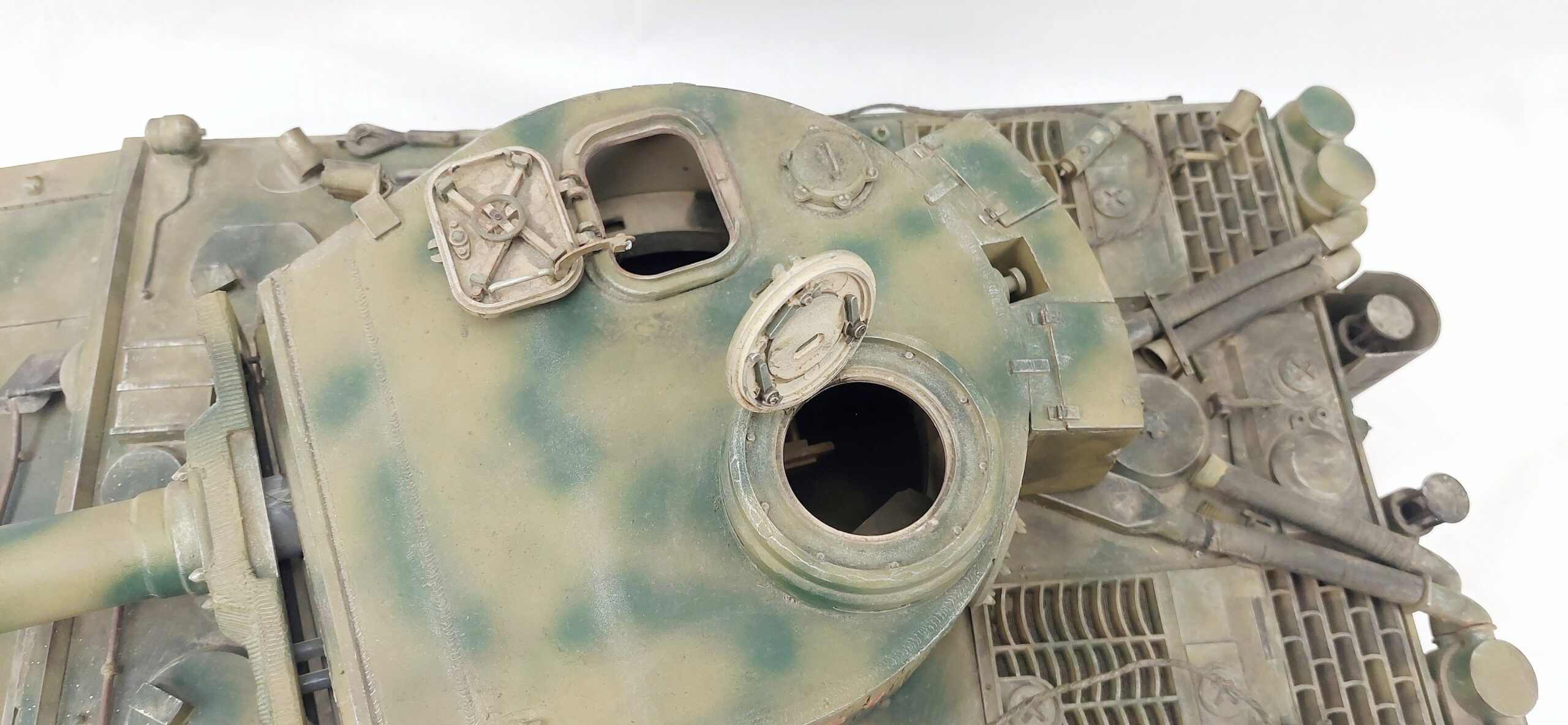 Static 1/16th Scale Model Of Tiger Tank - Image 9
