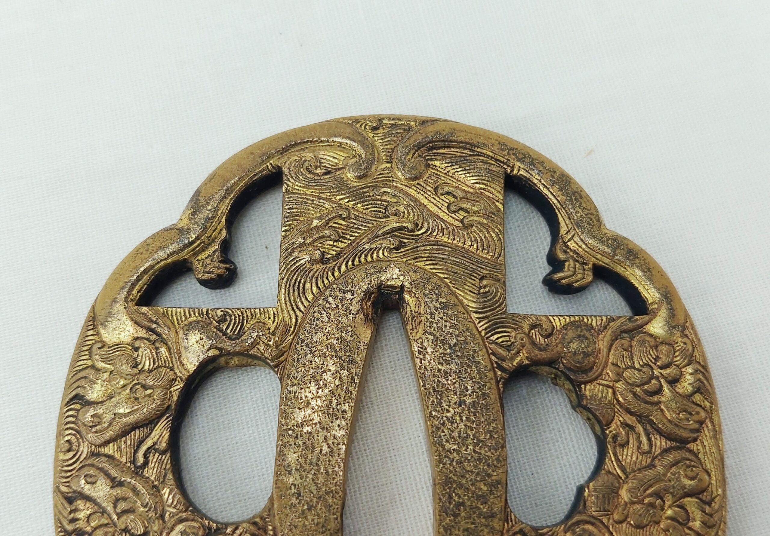 Superb Edo Period Japanese Katana Gilt Steel Tsubu With Sea Dragons - Image 3