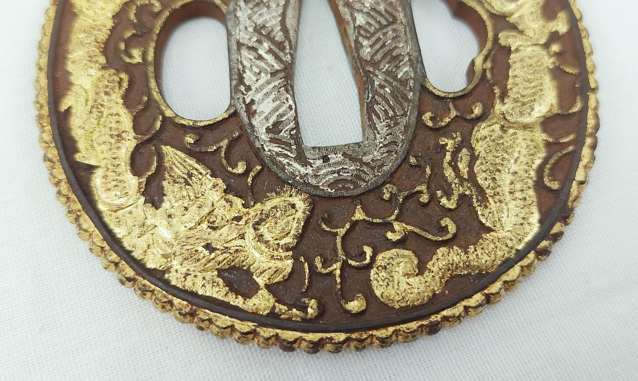 Superb Edo Period Japanese Katana Gold And Silver Gilt Steel Tsubu With Dragons - Image 6