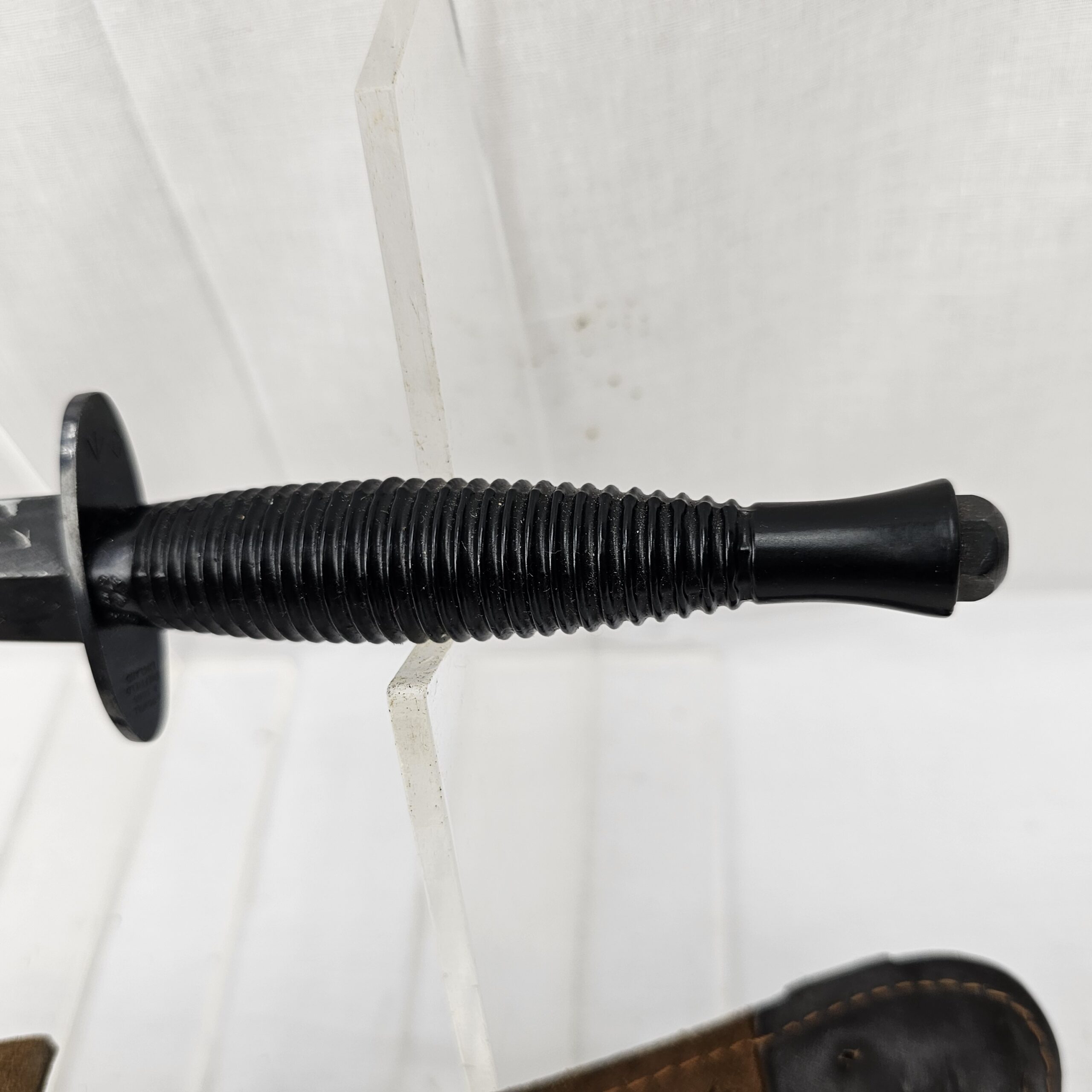 Third Pattern Fairburn Sykes Commando Dagger & Scabbard - Image 11