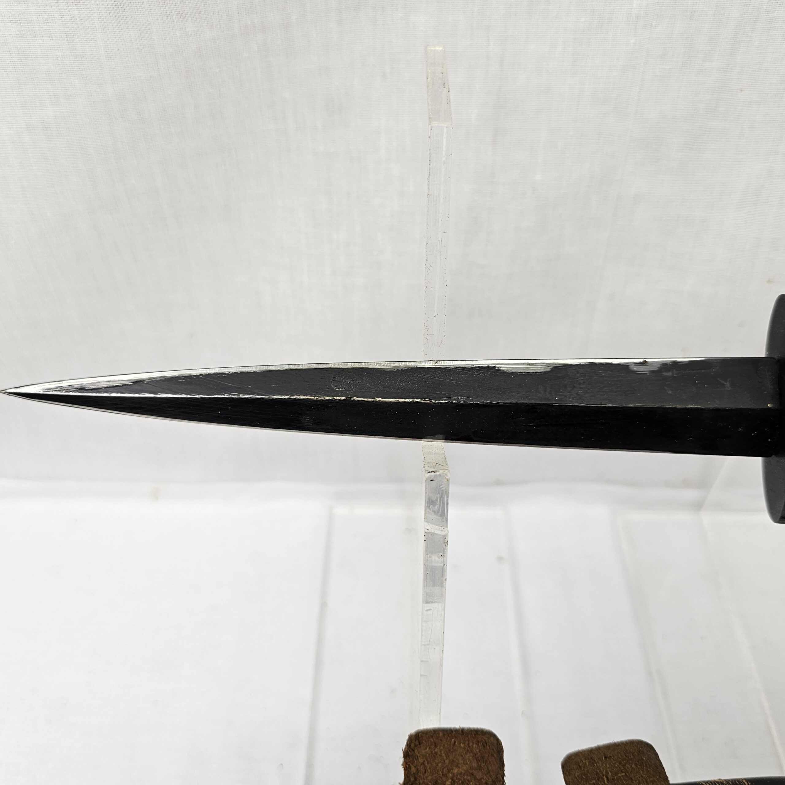 Third Pattern Fairburn Sykes Commando Dagger & Scabbard - Image 12