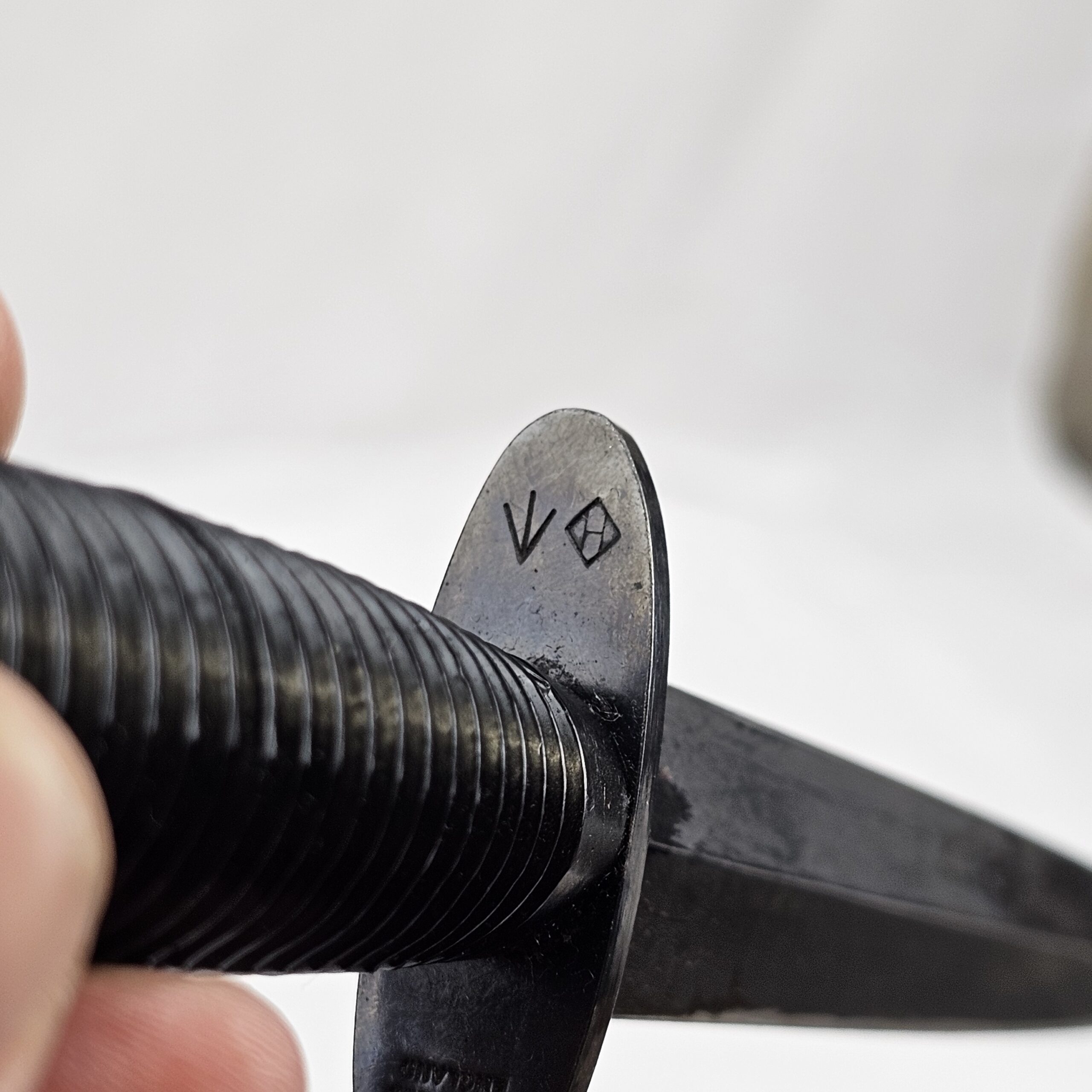 Third Pattern Fairburn Sykes Commando Dagger & Scabbard - Image 14