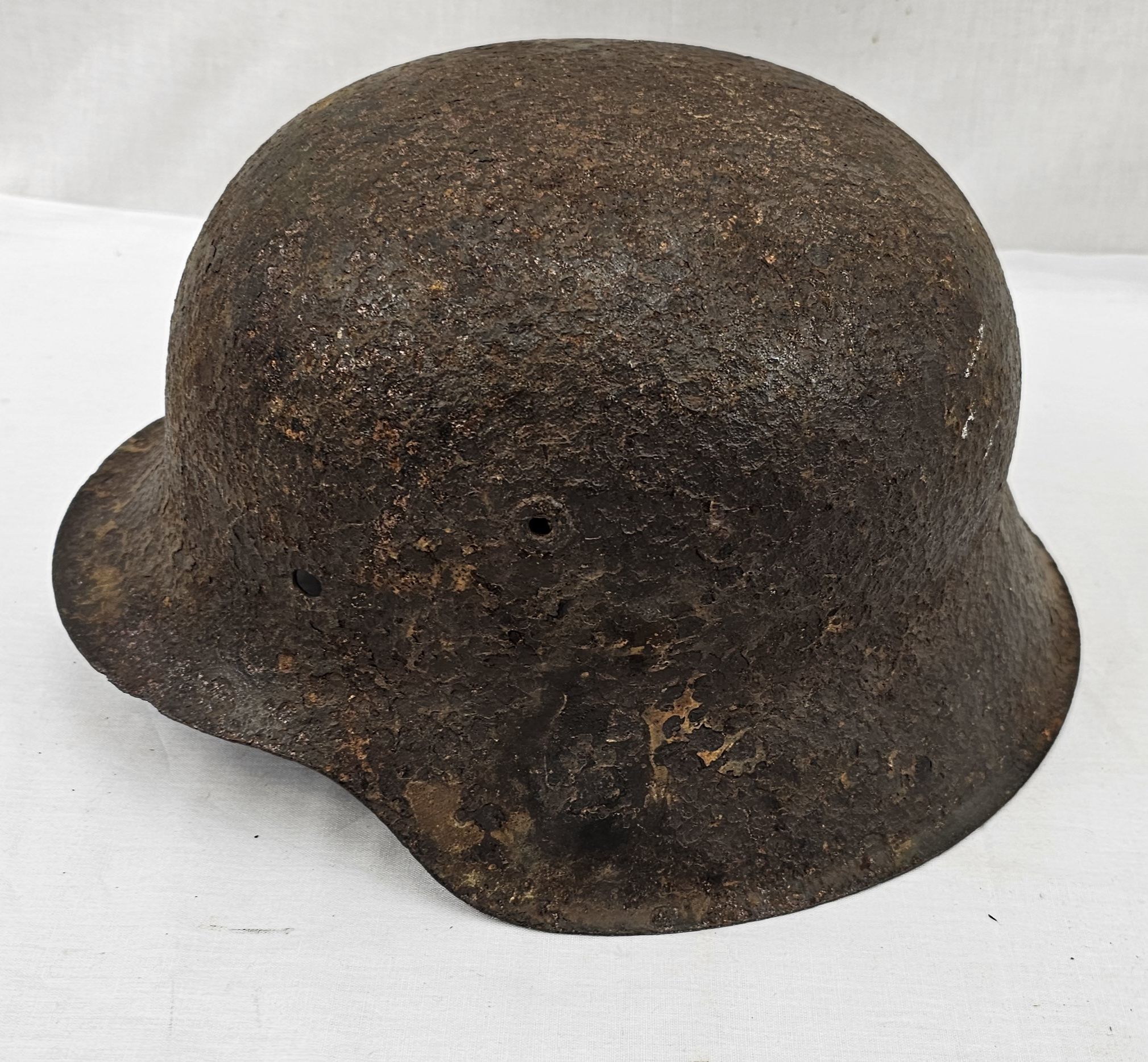 WW2 M40 German Nazi Helmet Relic - Image 2