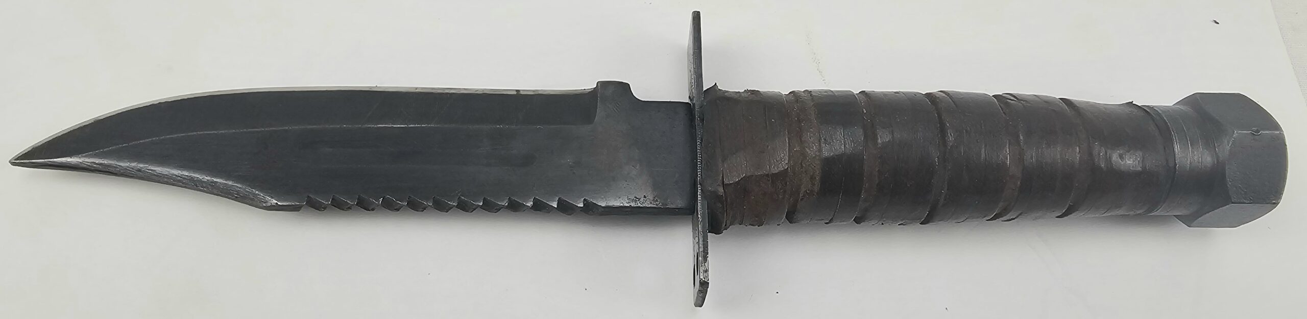 c1968 Japanese Made Vietnam Era US Navy Pilots Survival Knife - Image 5
