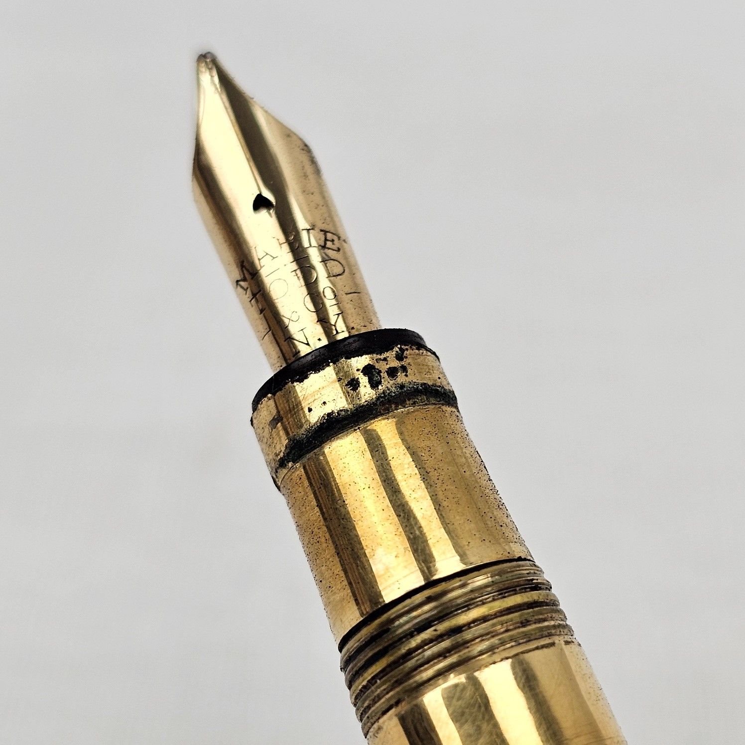1920's Gold Plated Mabie Todd Fountain Pen - Image 2