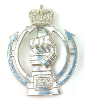 British, Original Royal Armoured Corps Cap (RAC) Badge, Plastic, Queens Crown, By JR Gaunt London