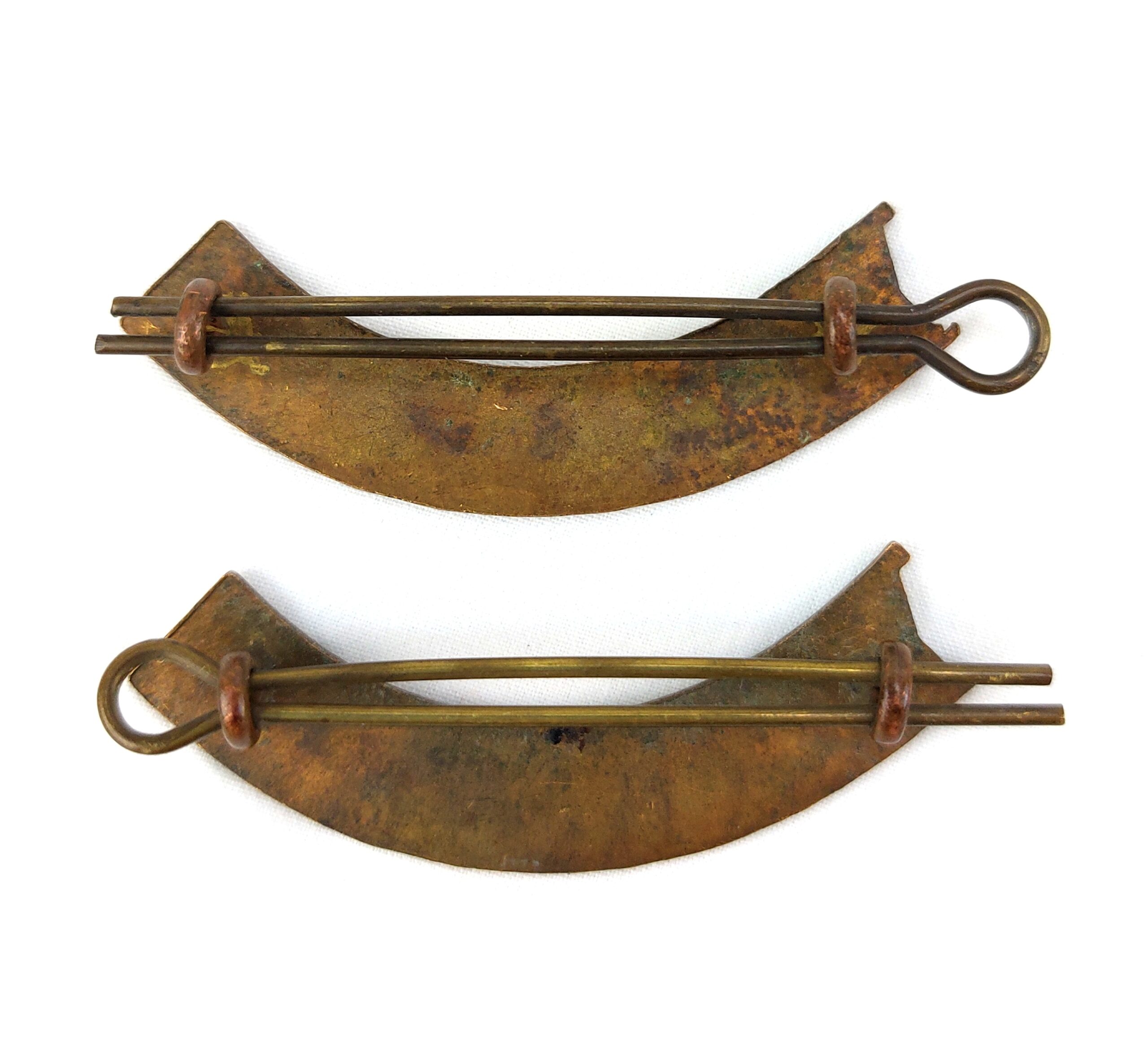 British, Pair Red Cross YORKSHIRE Volunteer Detachment Brass Shoulder Title Badges, 2 Lugs - Image 2