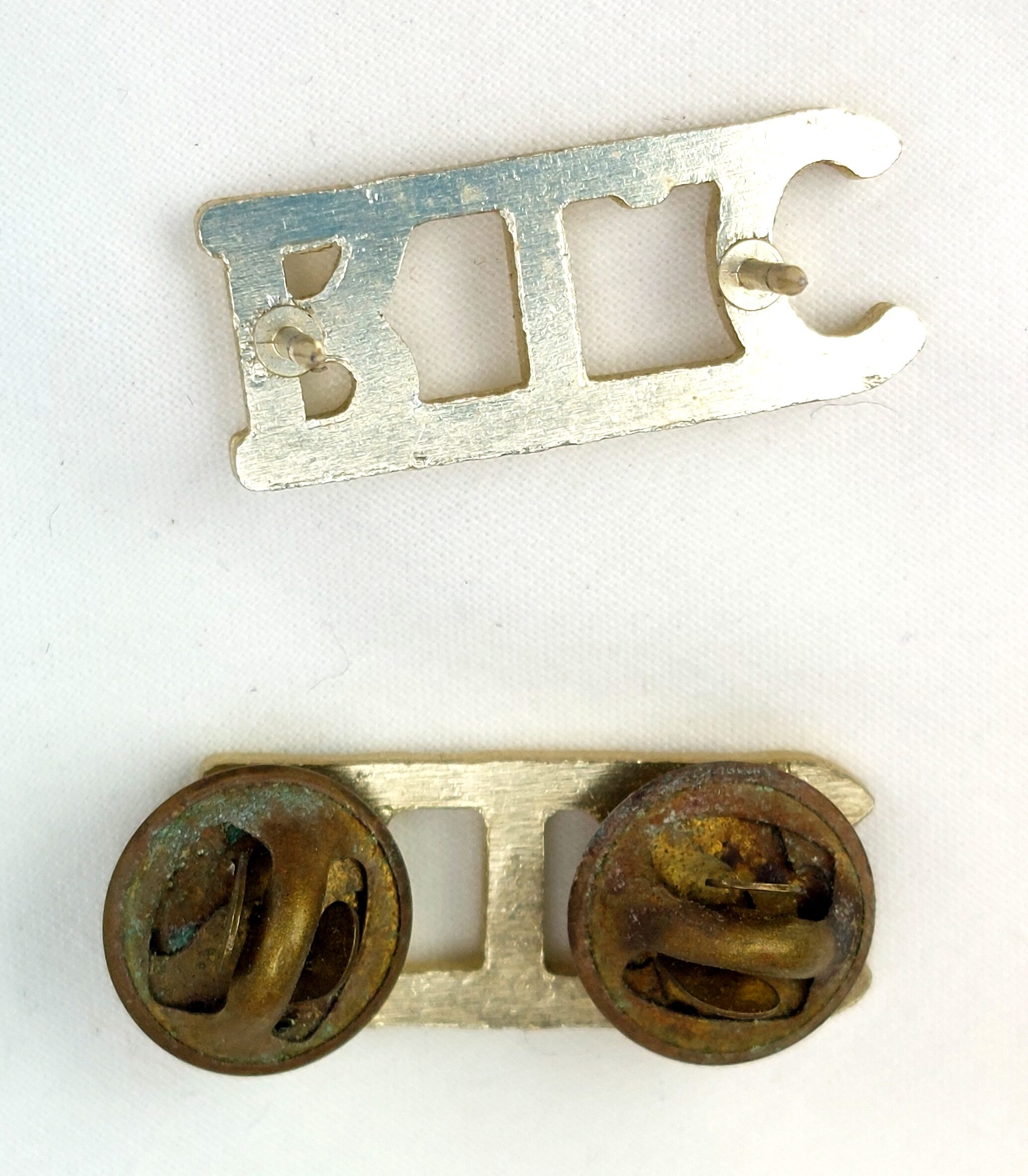 British, Pair of Royal Logistics Corps (RLC) Staybright Shoulder Titles - Image 2