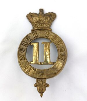 British, Victorian North Devon Glengarry Cap Badge, Brass, 2 Lugs, Queen Victoria Crown