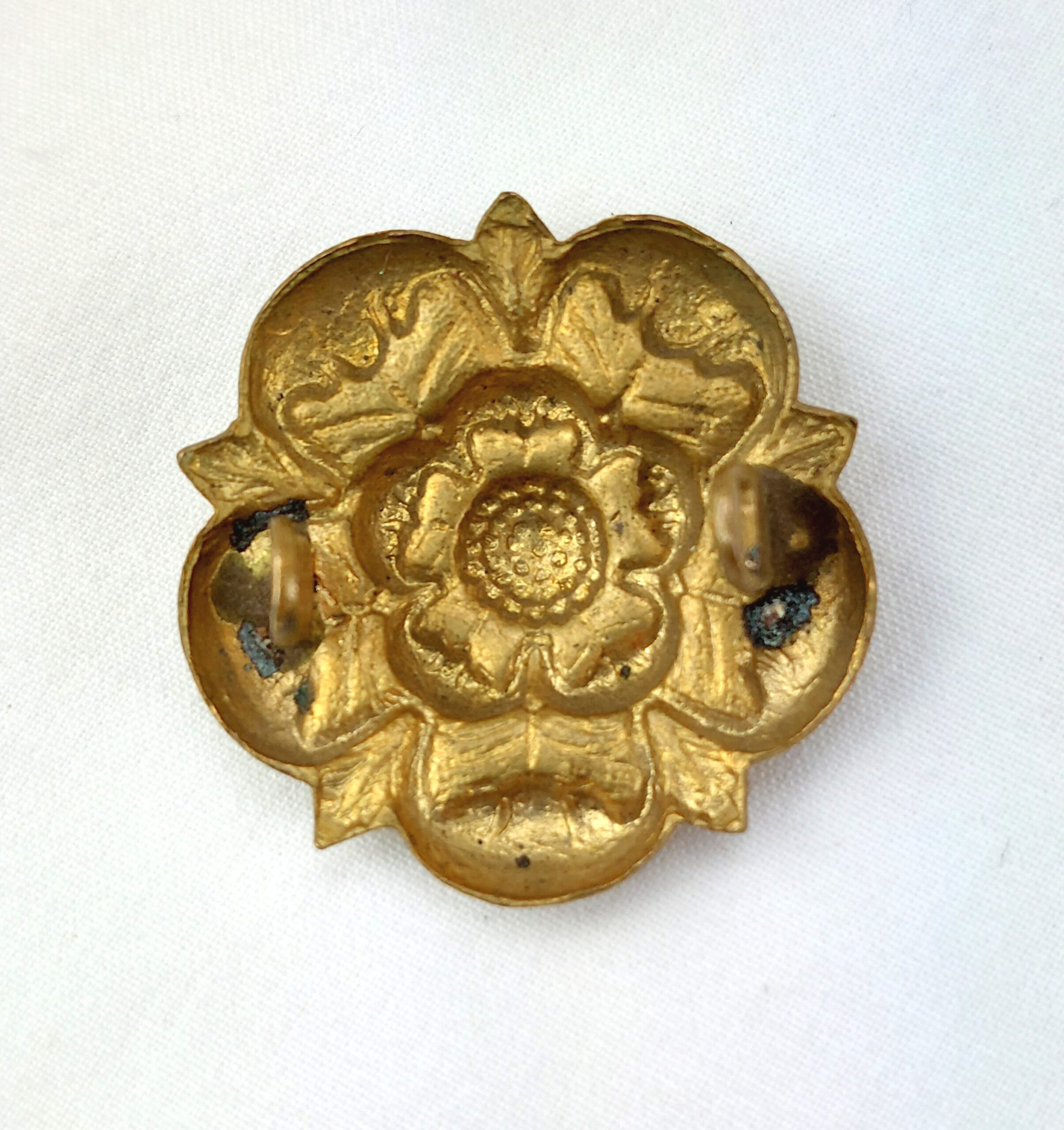 British, c1908, East Lancashire Gilt Collar Badge (Tudor Rose), 2 lugs, 2.7cm diameter - Image 2