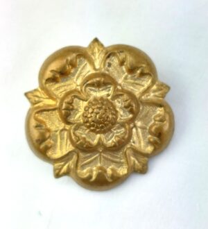 British, c1908, East Lancashire Gilt Collar Badge (Tudor Rose), 2 lugs, 2.7cm diameter