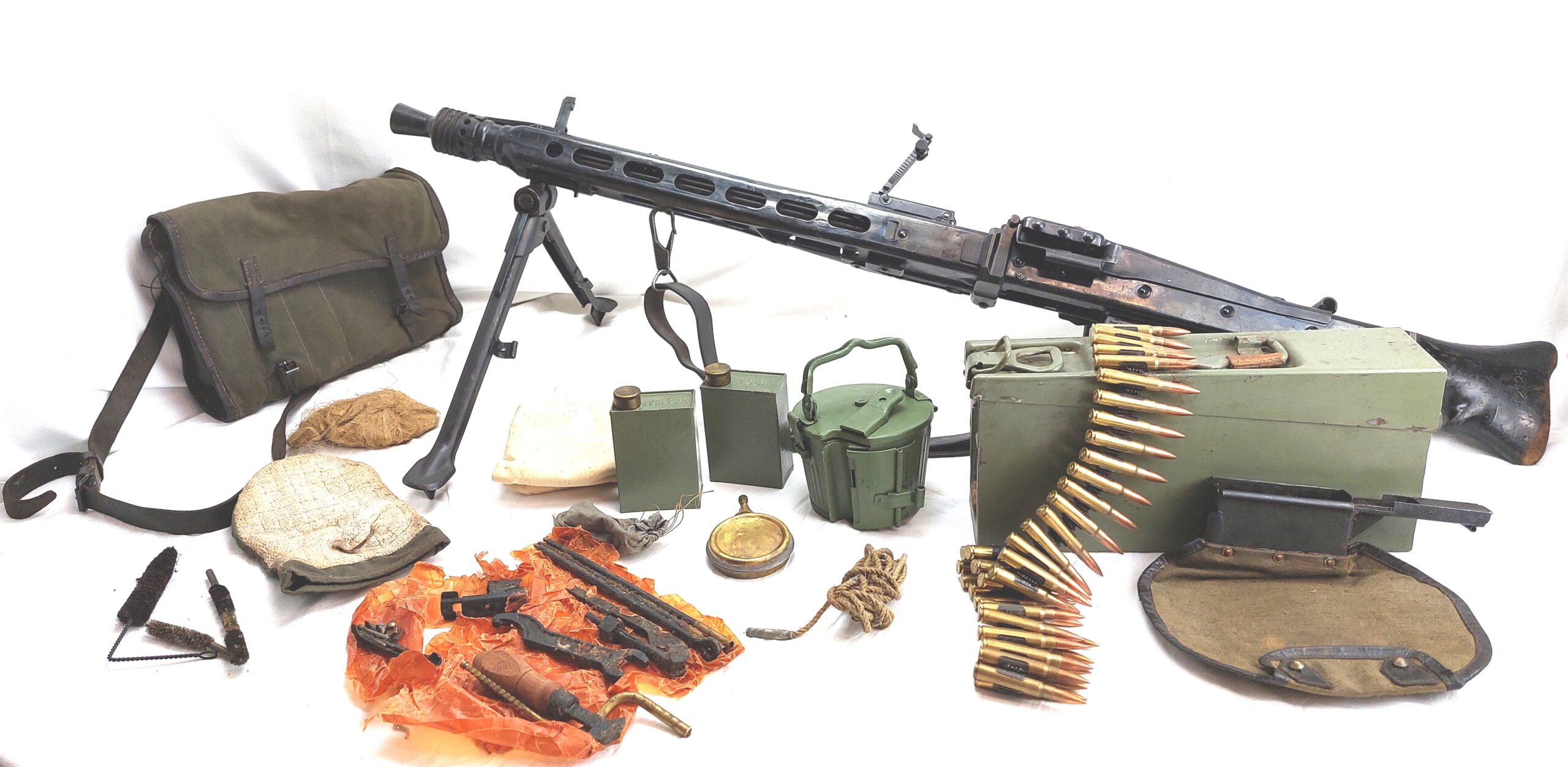 German, WW2, All Original Maschinengewehr MG 42, Dated 1944, Made by Steyr, (PJ SWJ), Comes with Bipod, Sling, Complete Gunners Kit, Drum Magazine & Ammo Tin, Deactivated