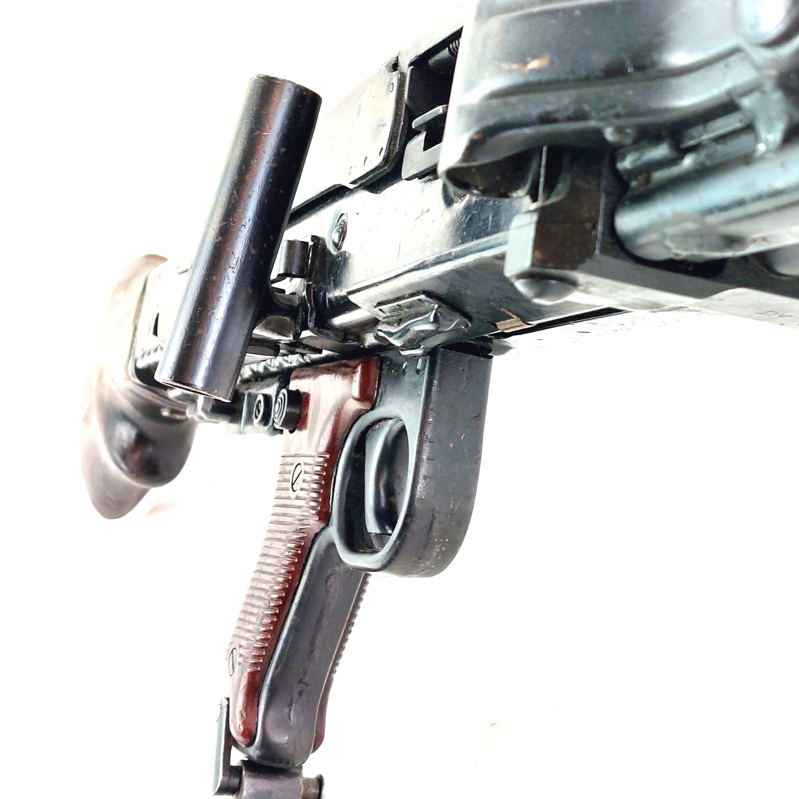 German, WW2, All Original Maschinengewehr MG 42, Dated 1944, Made by Steyr, (PJ SWJ), Comes with Bipod, Sling, Complete Gunners Kit, Drum Magazine & Ammo Tin, Deactivated - Image 43
