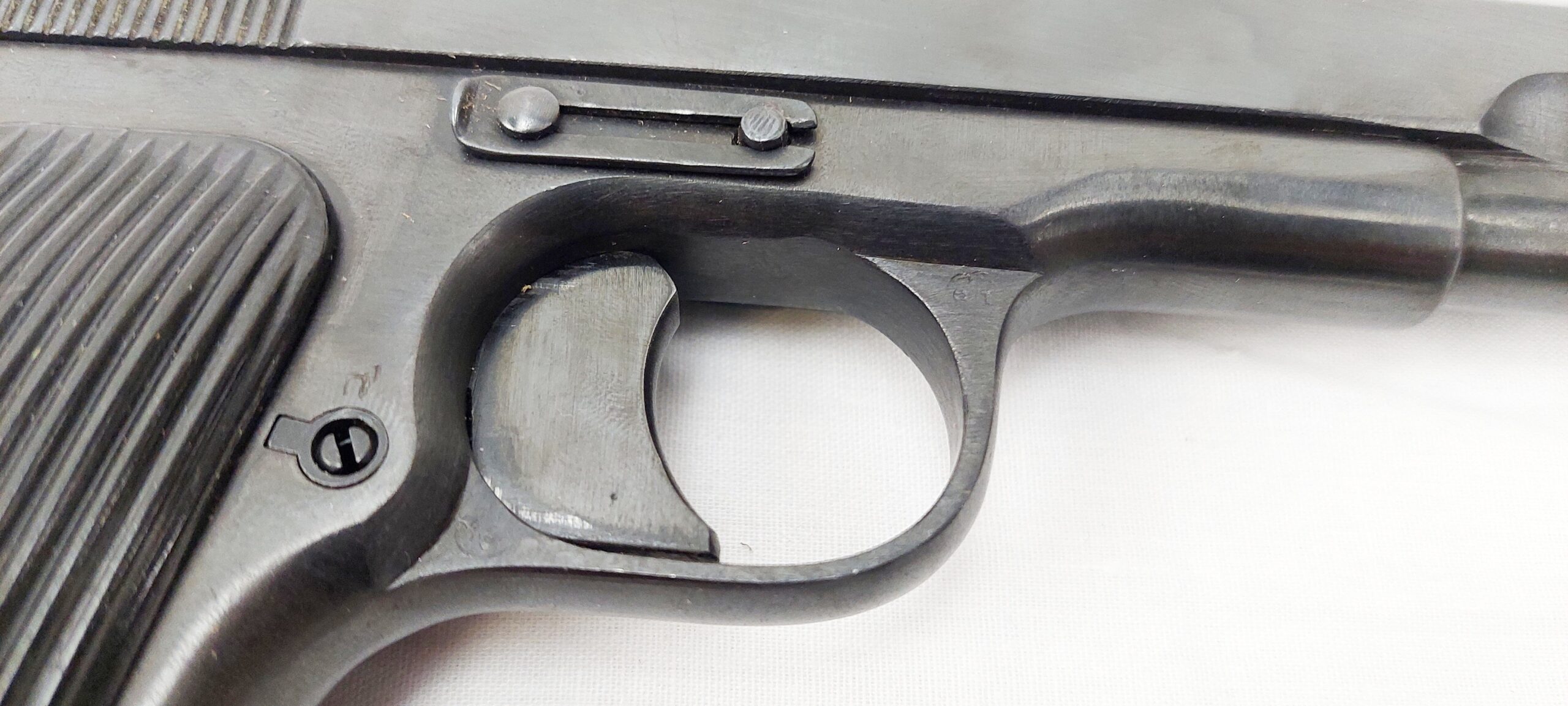 New Spec Deactivated 1952 Dated Tokarev TT-33 Semi Auctomatic Pistol With Holster - Image 5