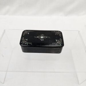 Victorian Papier Mache Snuff Box With Floral Mother Of Pearl Inlay