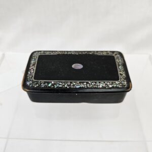 Victorian Papier Mache Snuff Box With Mother Of Pearl