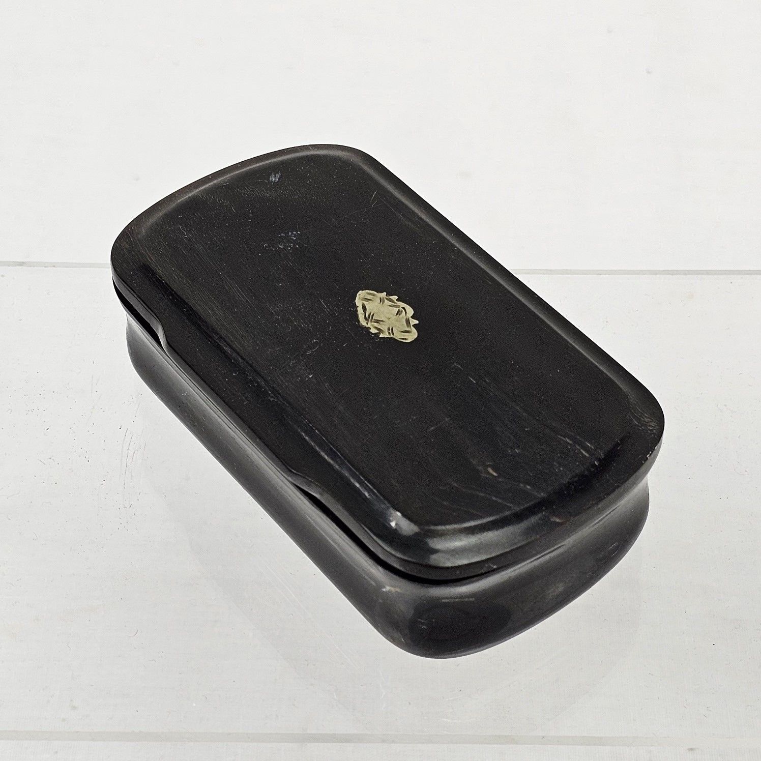 Victorian Papier Mache Snuff Box With Silver Cartouche - Image 8