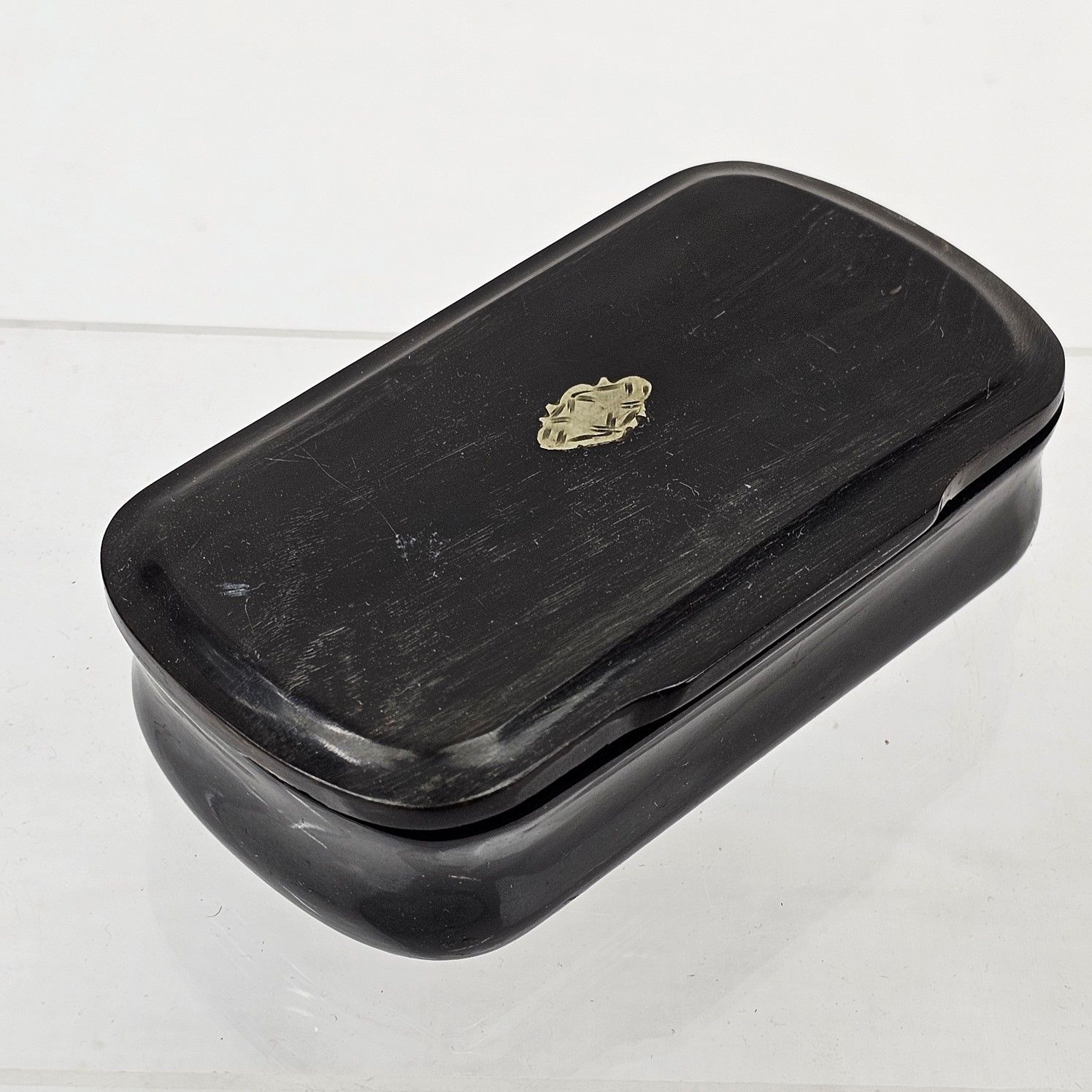 Victorian Papier Mache Snuff Box With Silver Cartouche - Image 5