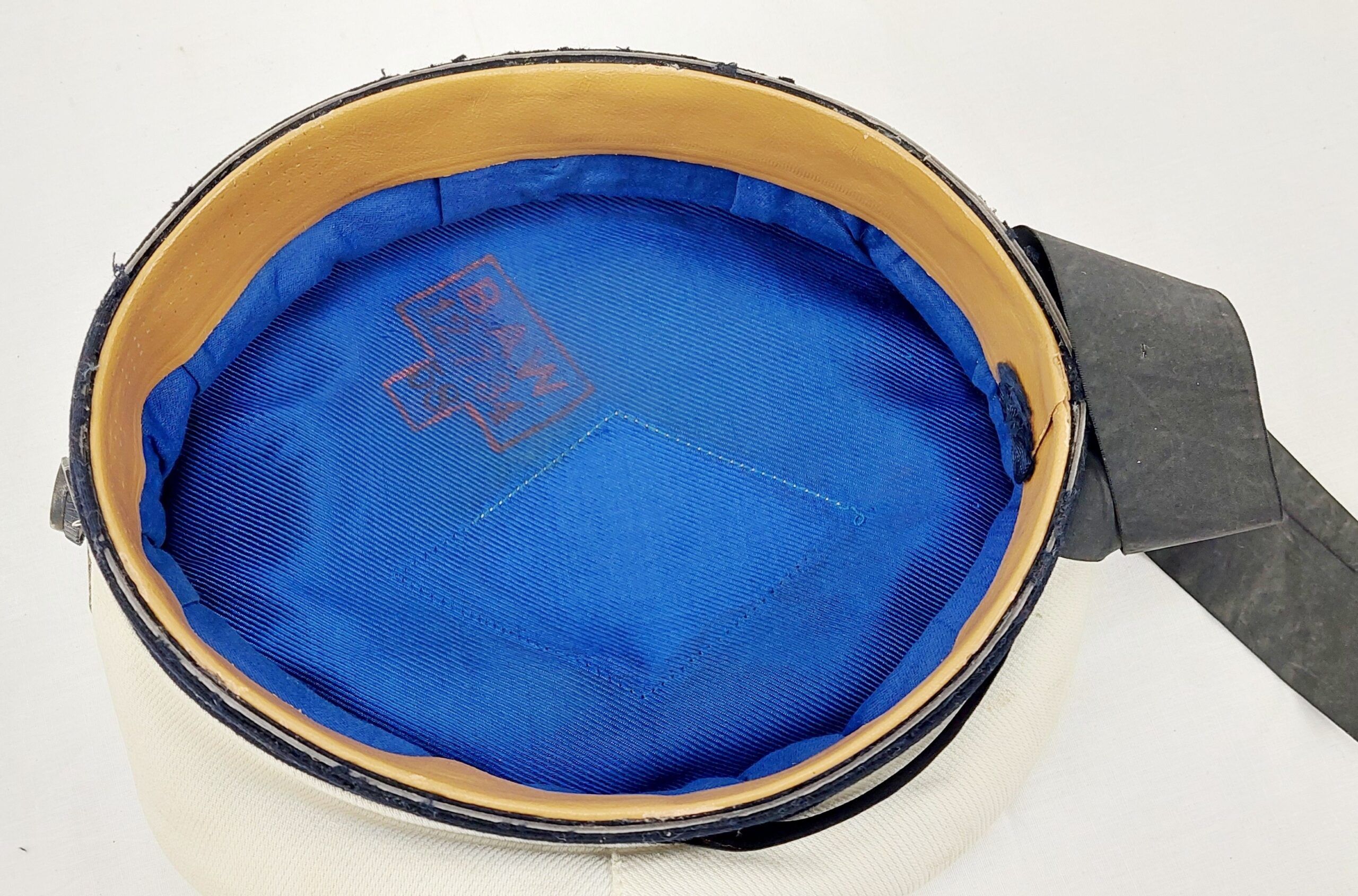 WW2 German Kriegsmarine Hitler Youth White Top Cap With Gold Bullion Tally - Image 4
