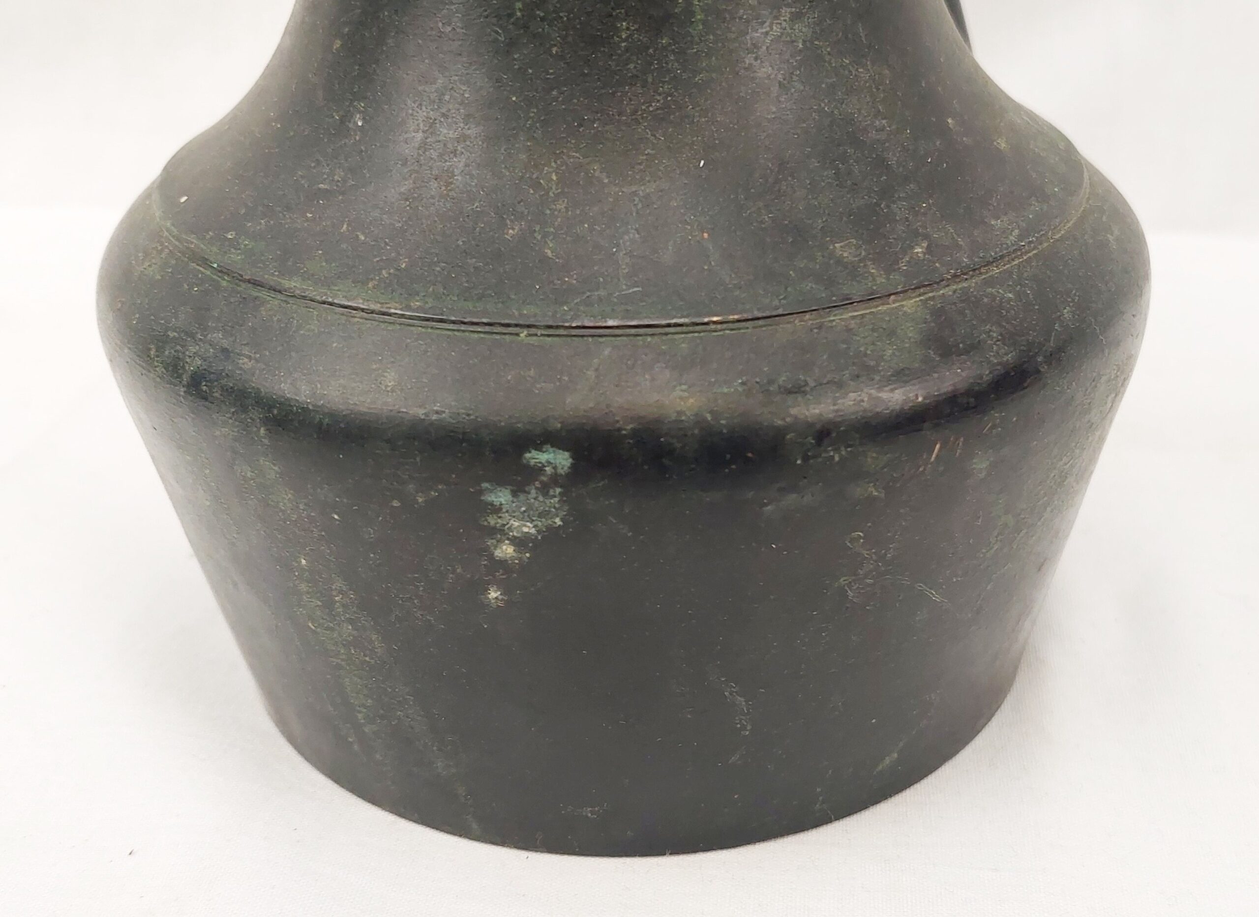 16th Century Bronze Jug - Image 8