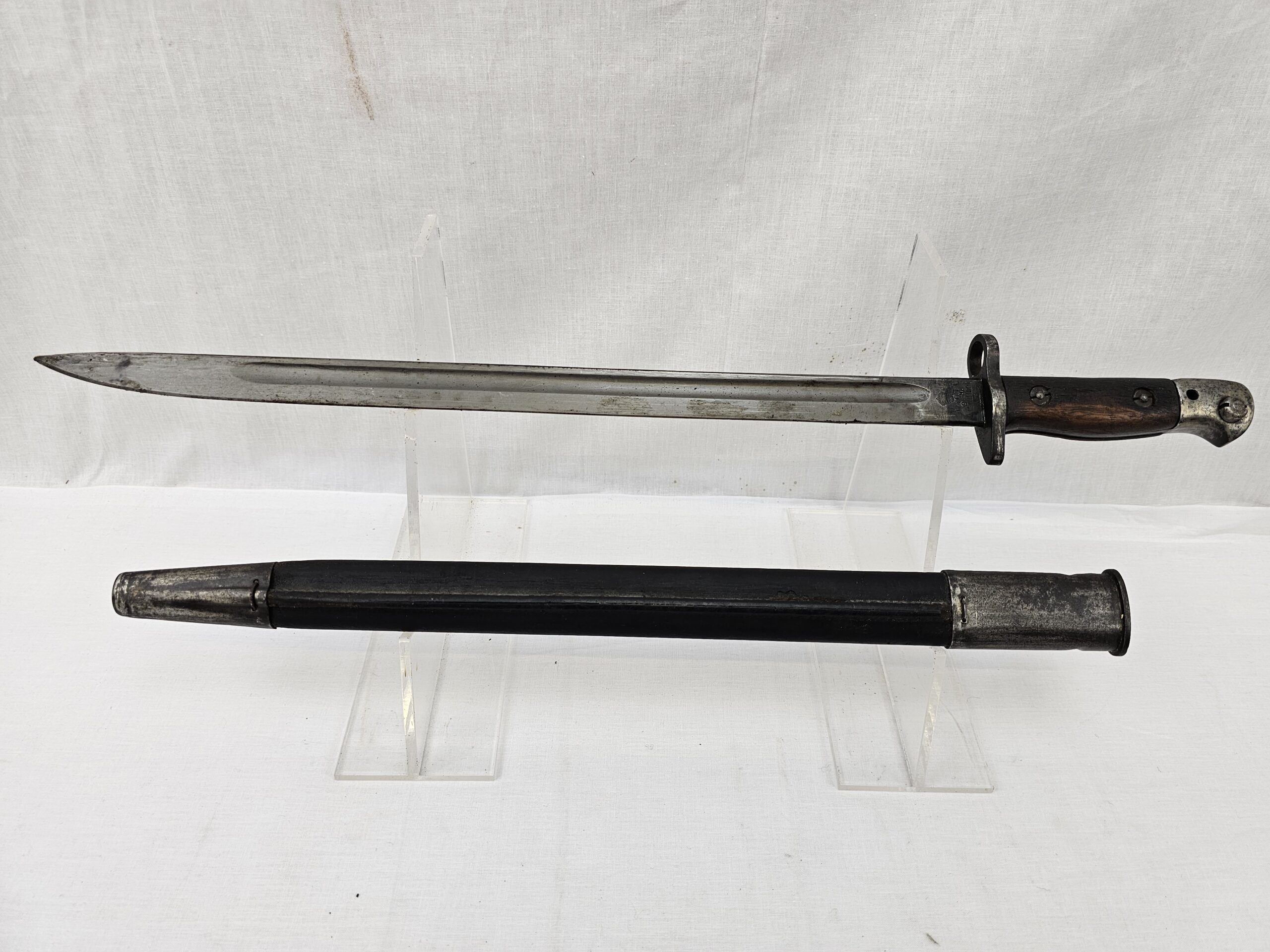 British 1907 Pattern Bayonet And Scabbard