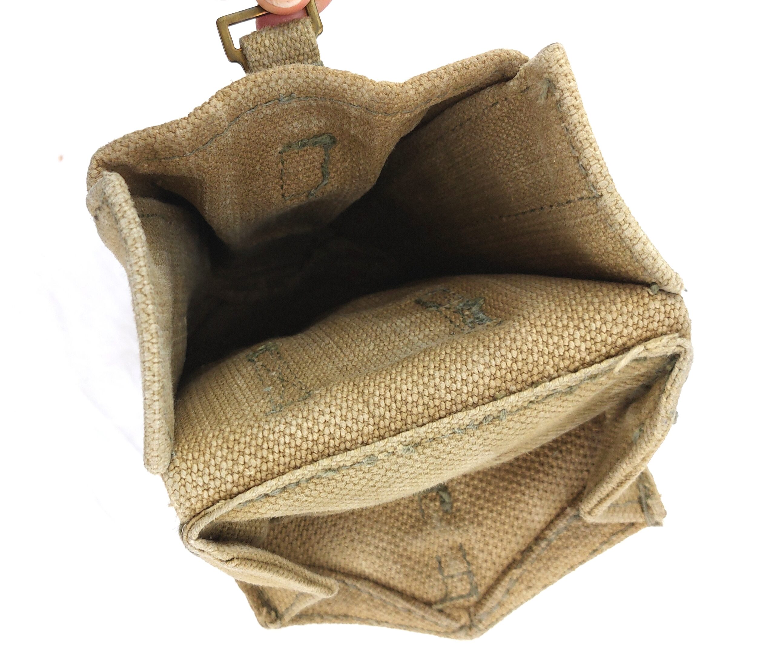 British Army 1937 Pattern Ammo Pouch - Image 3