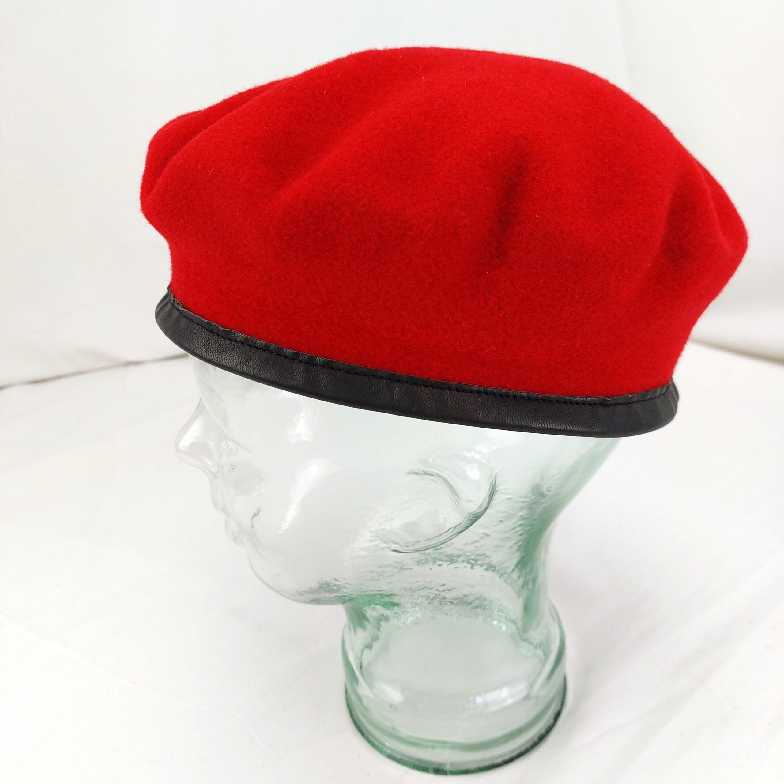British Army, Royal Military Police Red/Scarlet Beret, Unmarked - Image 2