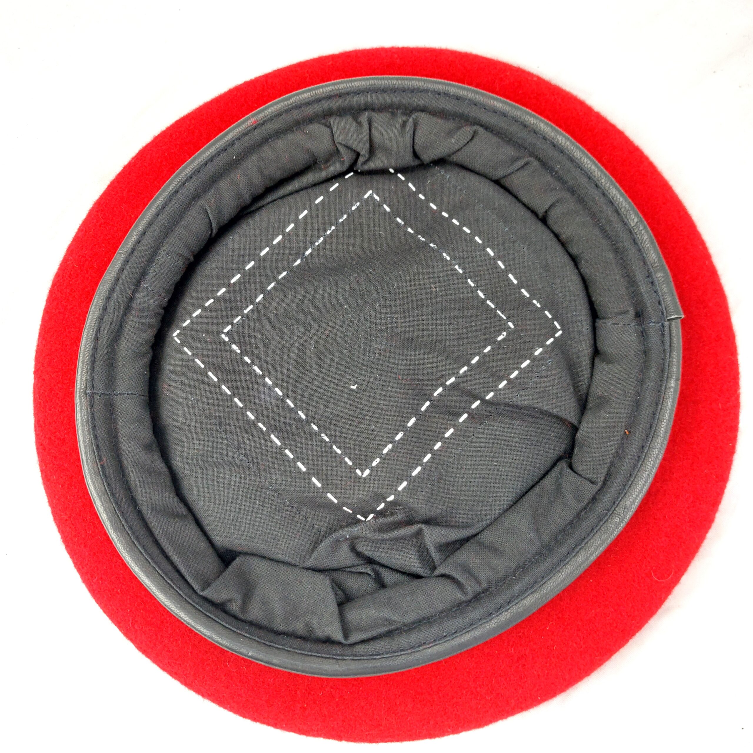 British Army, Royal Military Police Red/Scarlet Beret, Unmarked - Image 5