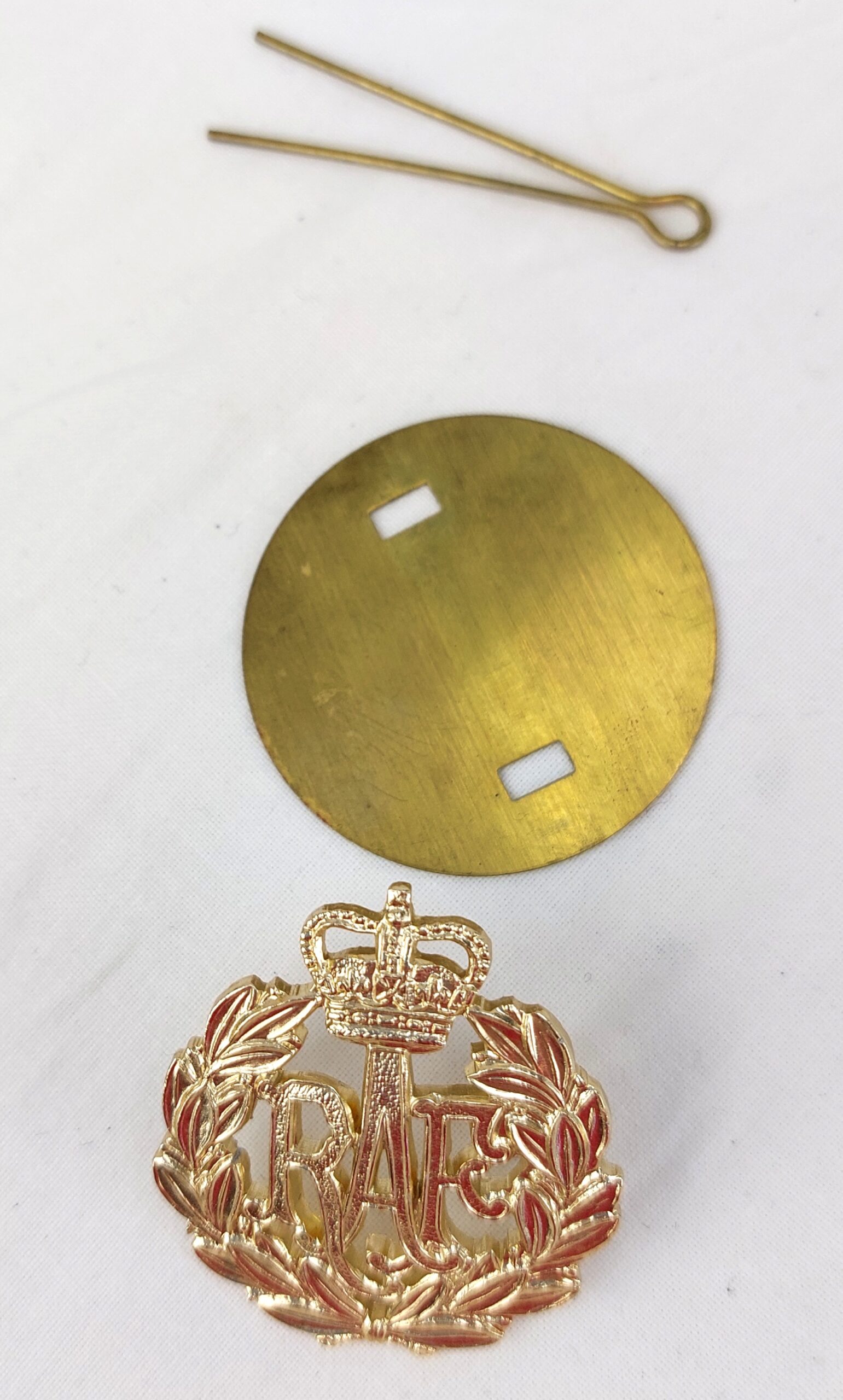 British Airforce, RAF Royal Airforce Blue Beret & White Metal Cap Badge, Beret Size 57 Made by Compton Webb, Nato Stock No: 8405-99-127-8131 - Image 6