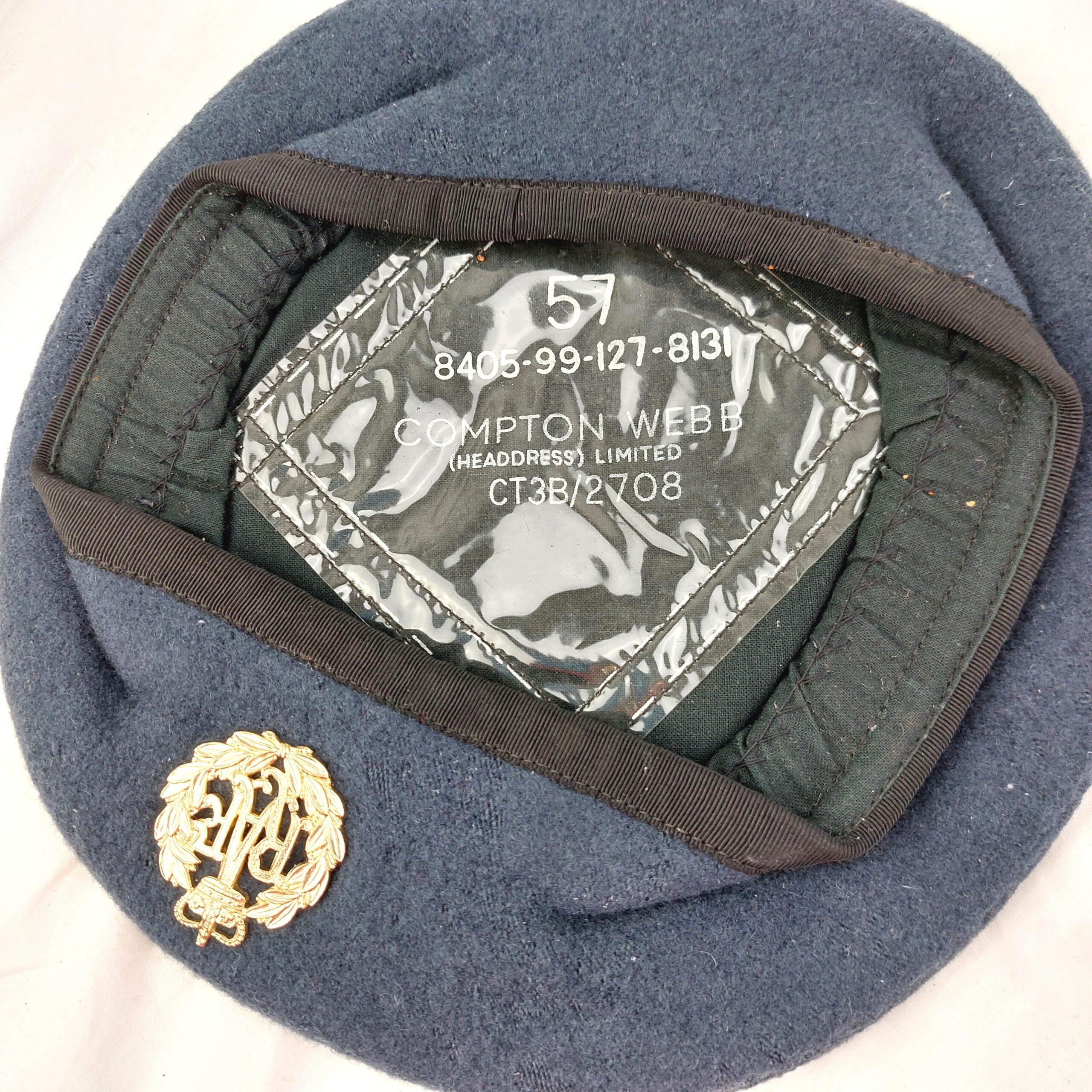 British Airforce, RAF Royal Airforce Blue Beret & White Metal Cap Badge, Beret Size 57 Made by Compton Webb, Nato Stock No: 8405-99-127-8131 - Image 9