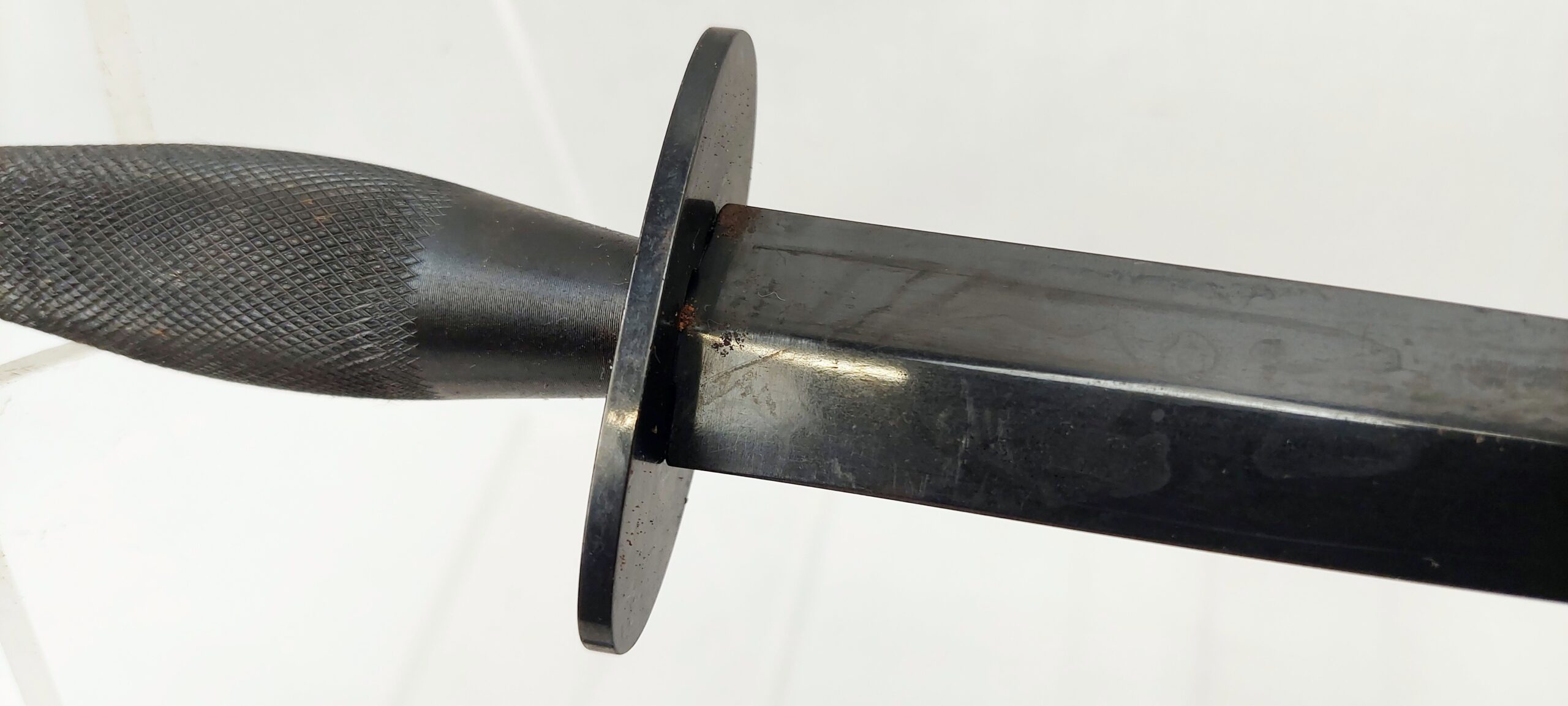 Modern Copy Of 2nd Pattern Fairbairn Sykes Commando Knife - Image 10