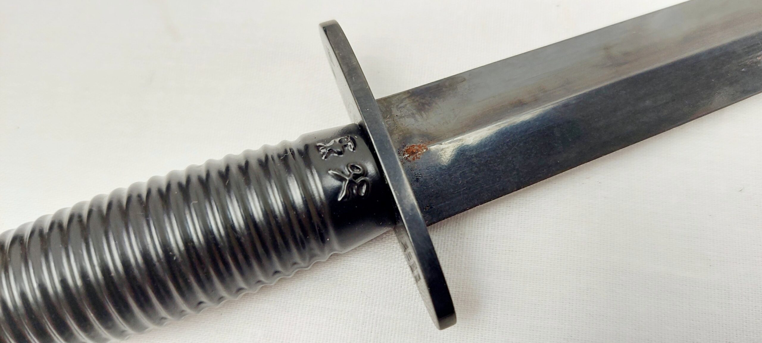 Modern Copy Of 3rd Pattern Fairbairn Sykes Commando Knife - Image 10