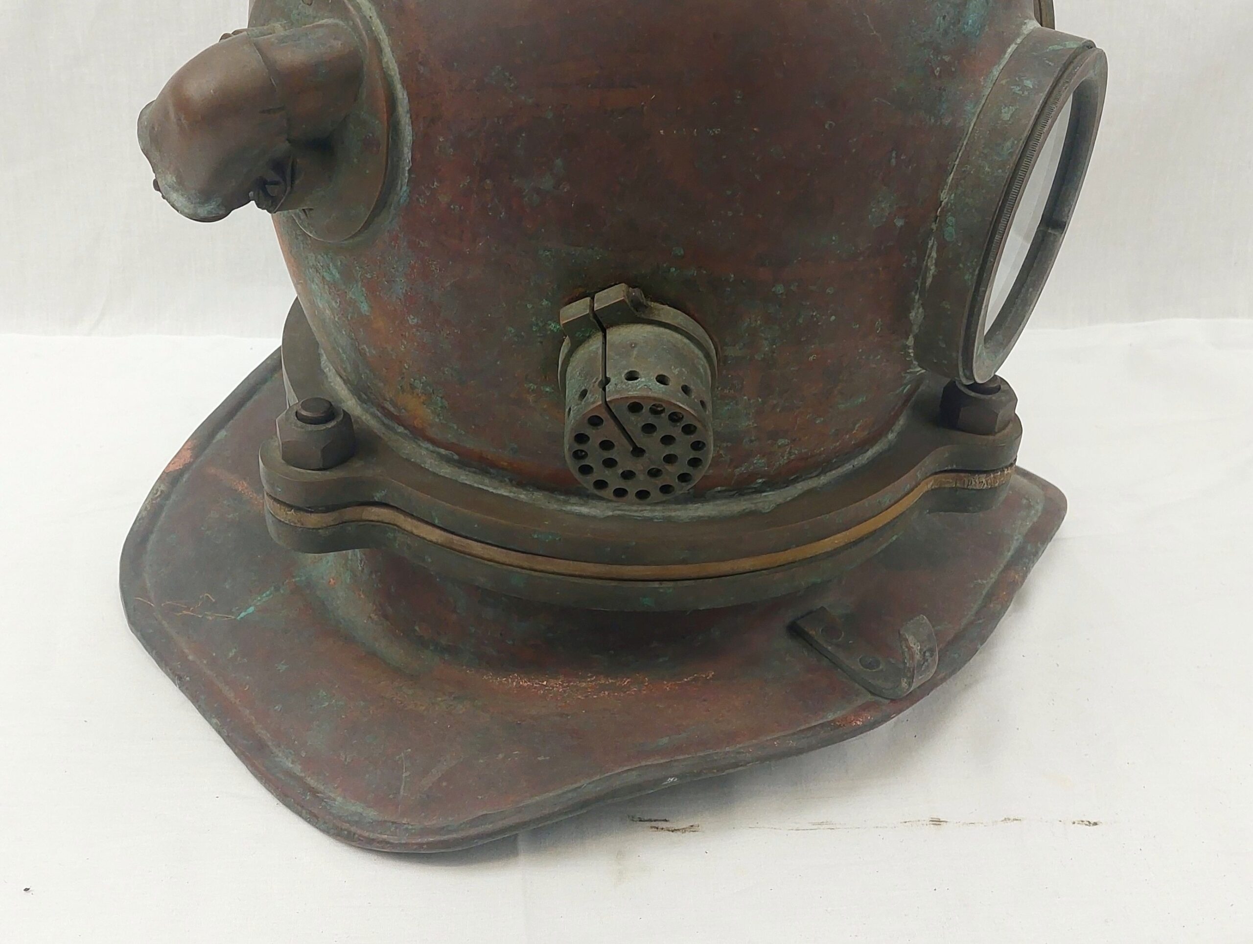 Russian 1974 Copper 3 Bolt Diving Helmet - Image 7