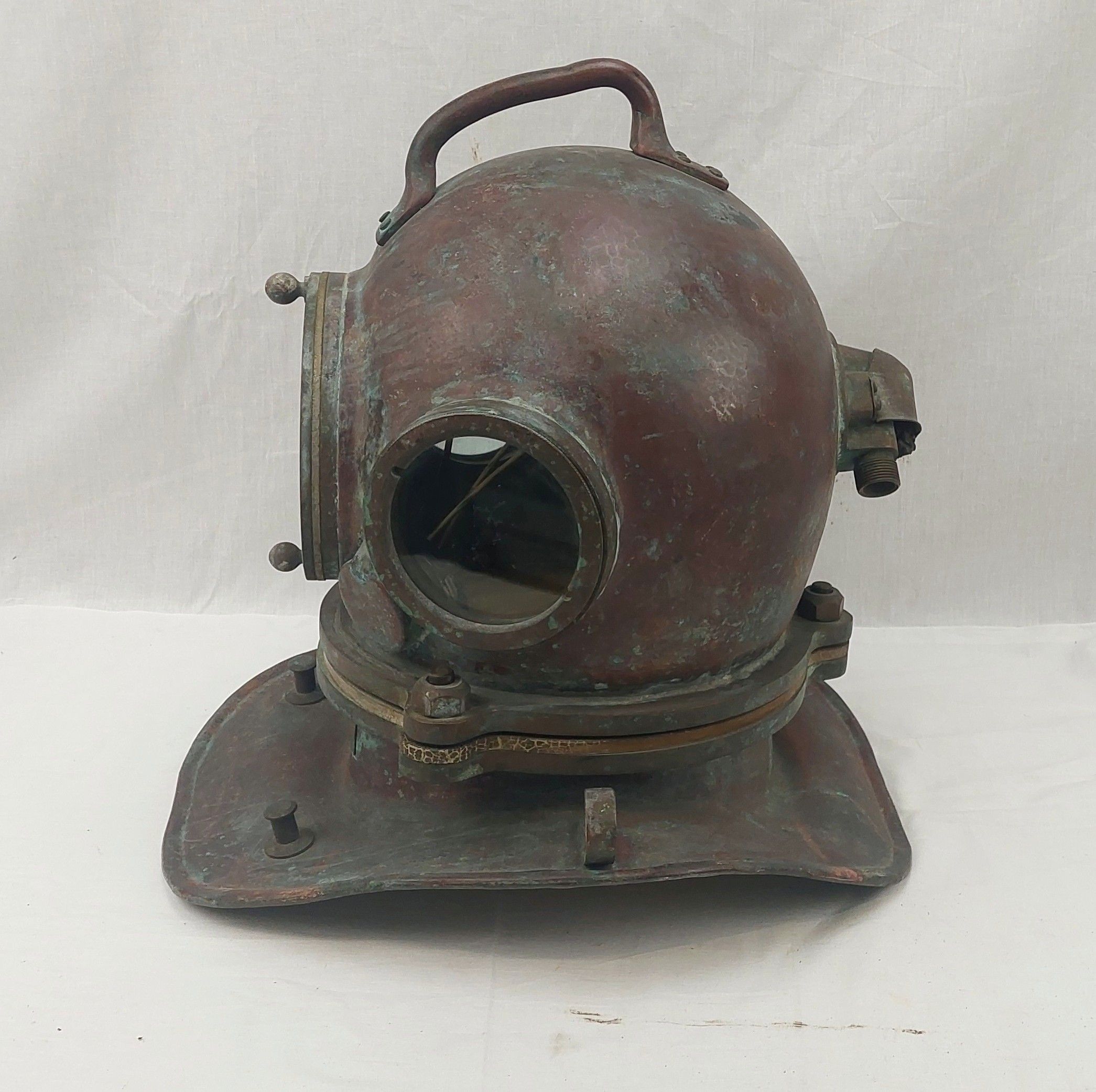 Russian 1974 Copper 3 Bolt Diving Helmet - Image 3