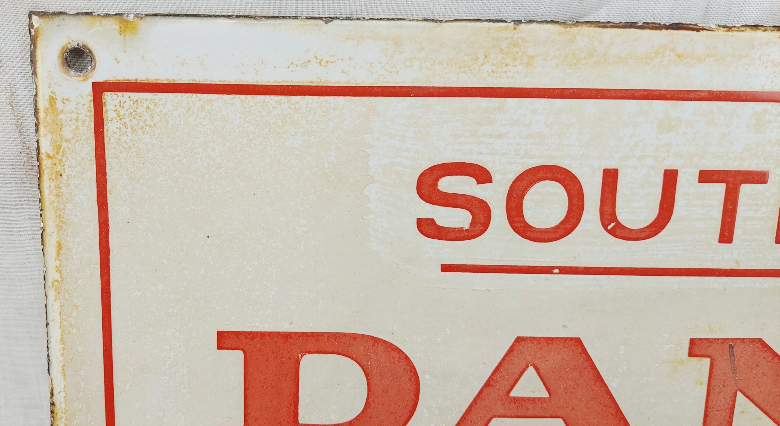 Southern Railway Don’t Touch Conductor Rails Enamel Sign - Image 8