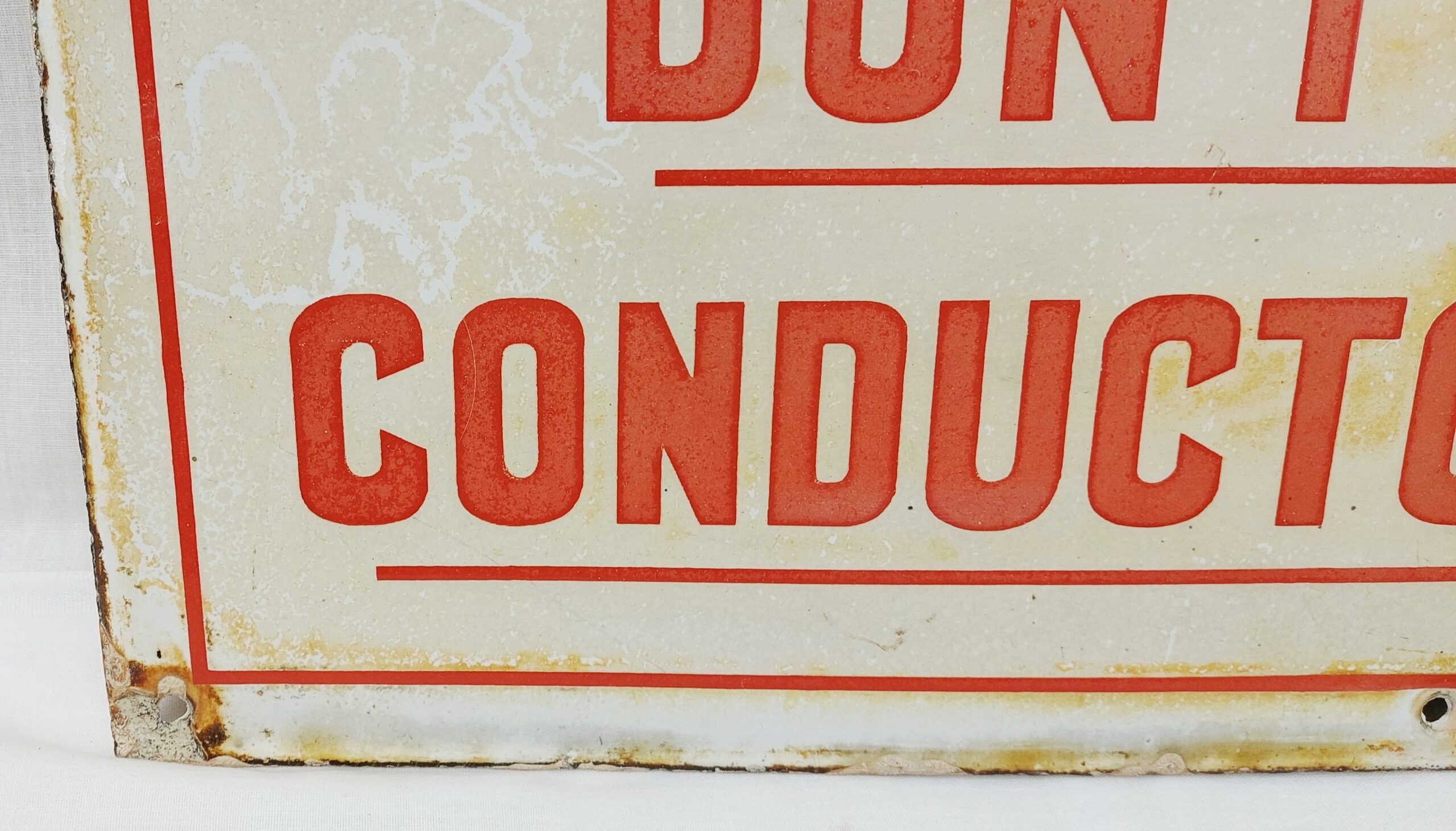 Southern Railway Don’t Touch Conductor Rails Enamel Sign - Image 7