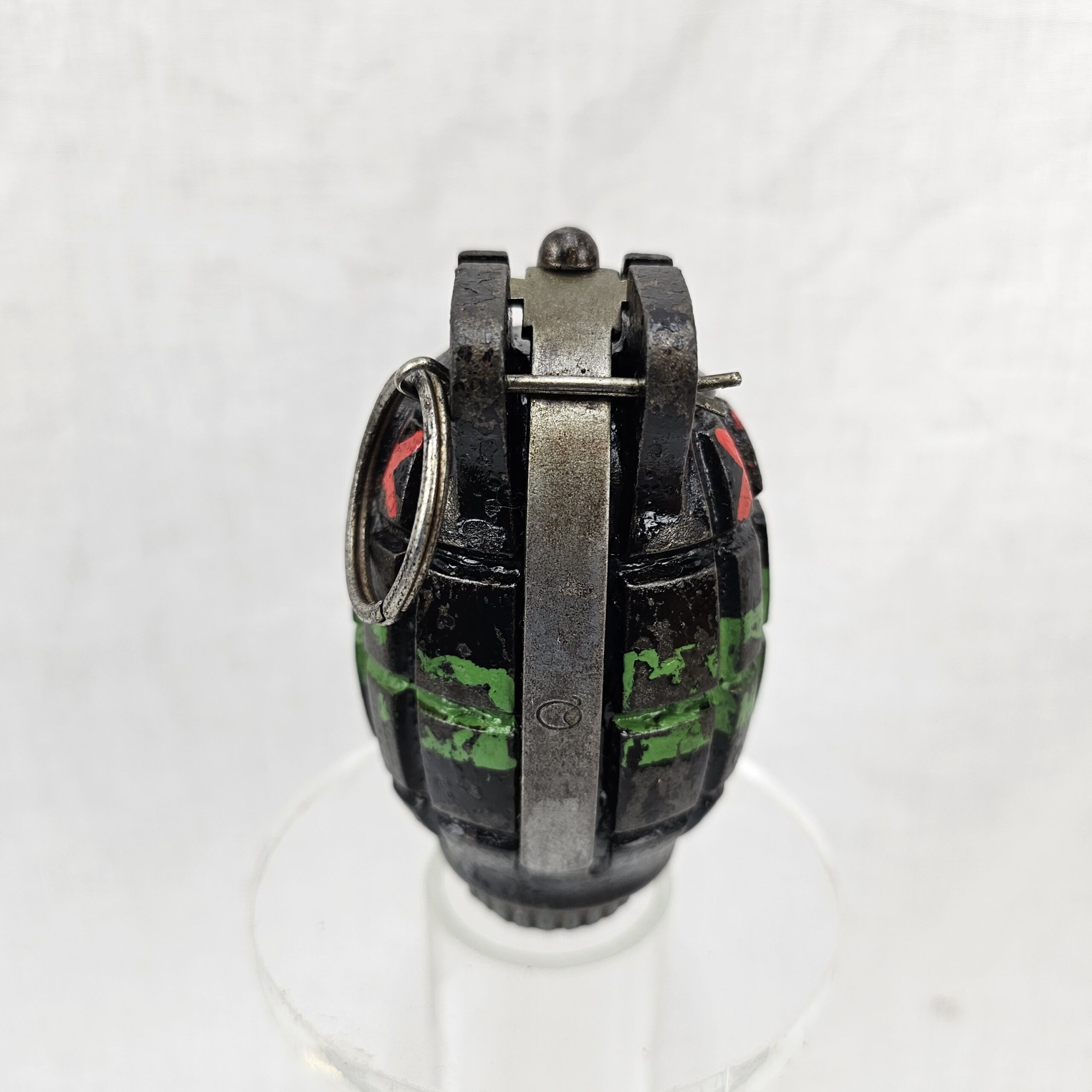 WW2 1940 Inert British Mills Bomb No. 36 MK1 by Qualcast - Image 4