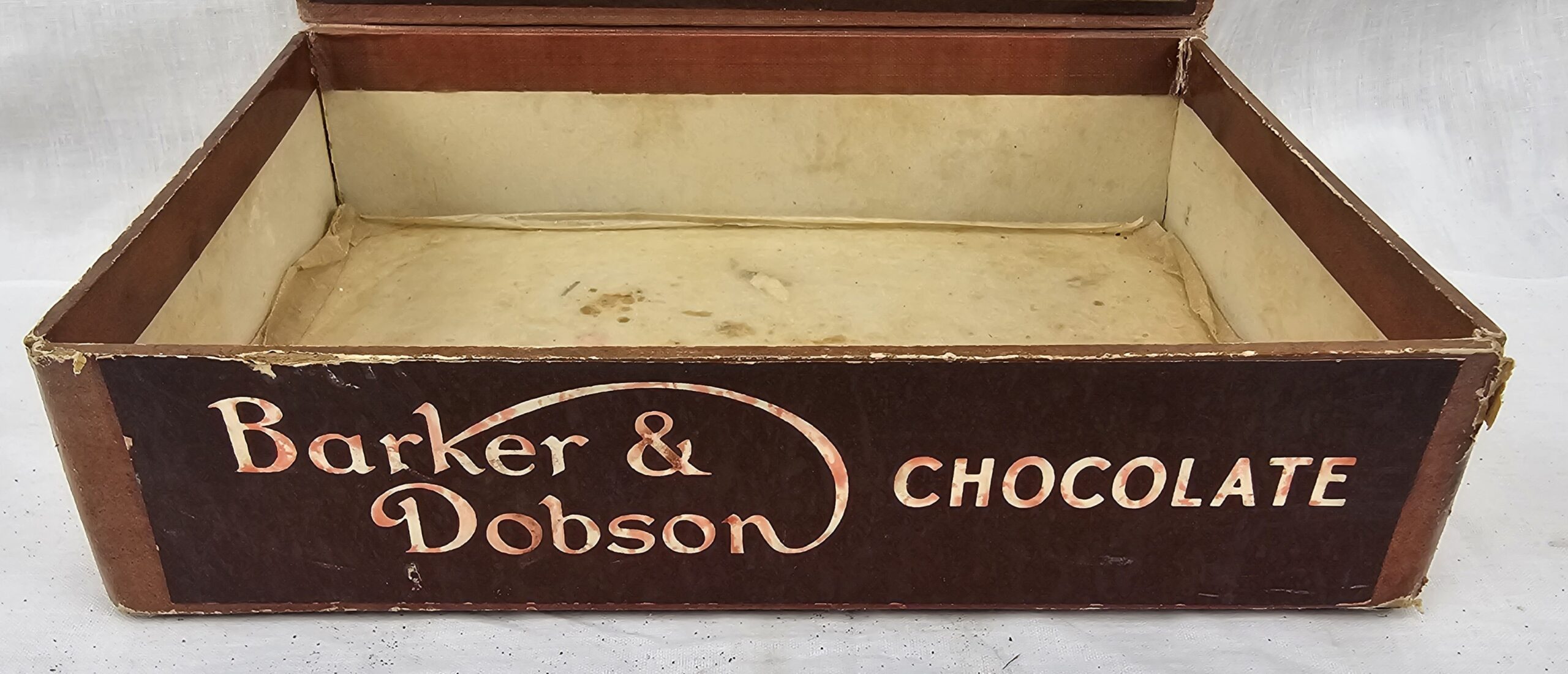 1920s Barker & Dobson Viking Chocolate Retail Box - Image 3